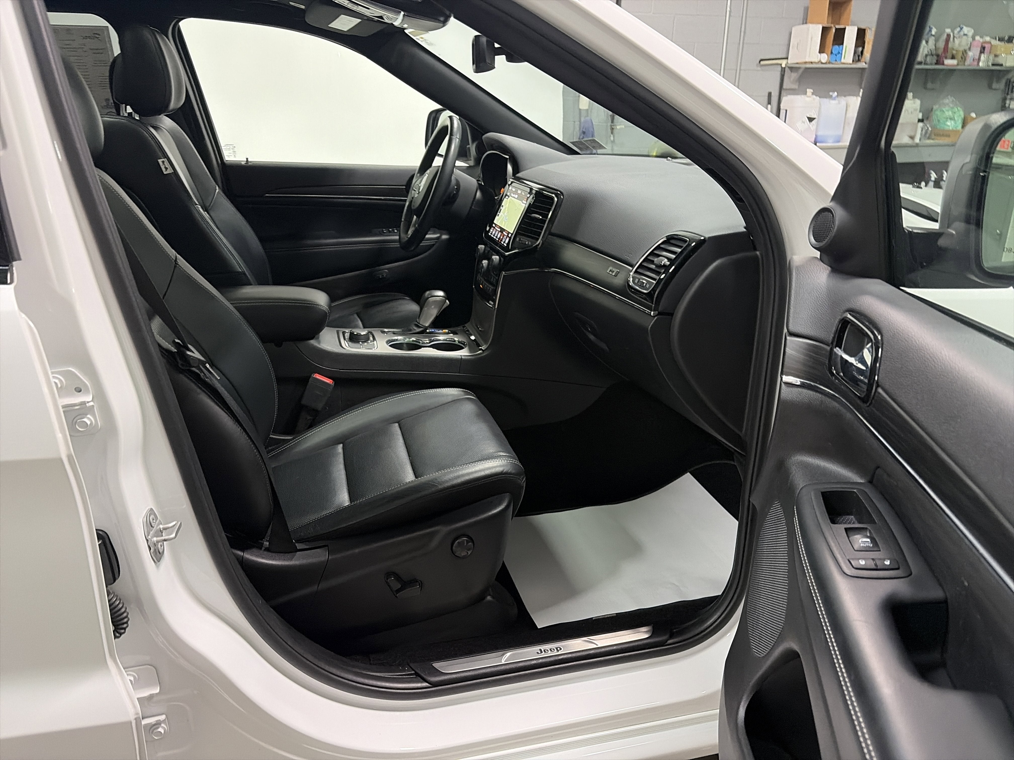 2021 Jeep Grand Cherokee 80th Anniversary
