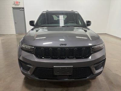 2022 Jeep Grand Cherokee Altitude