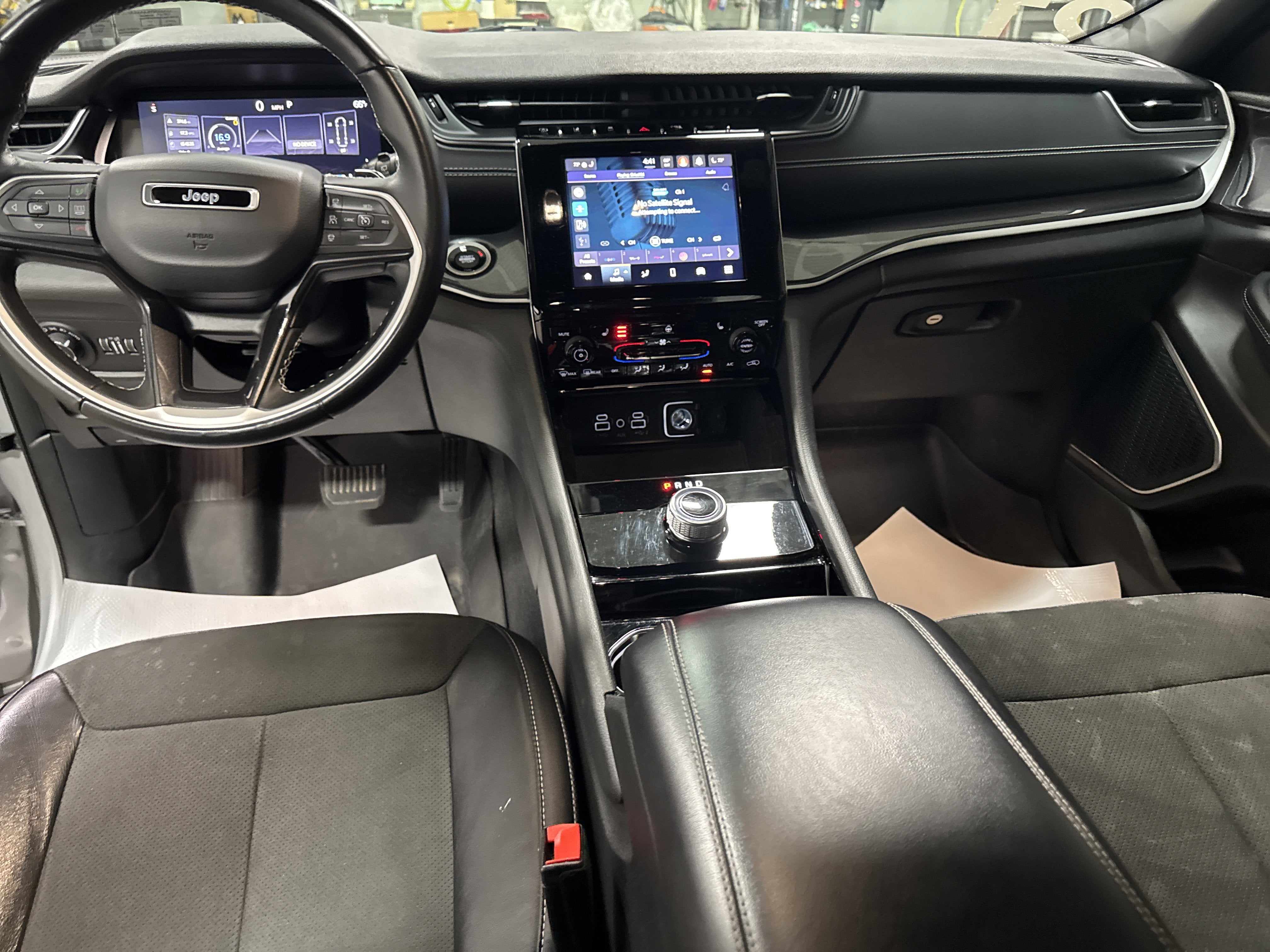 2021 Jeep Grand Cherokee L Altitude