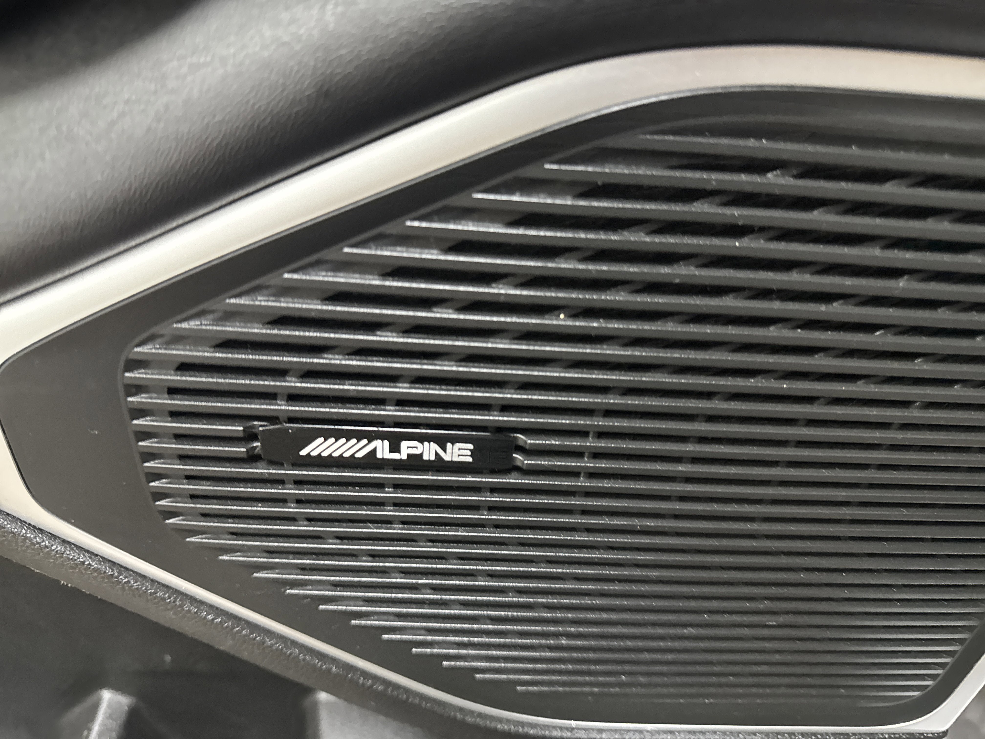 2023 Jeep Wagoneer L Series II