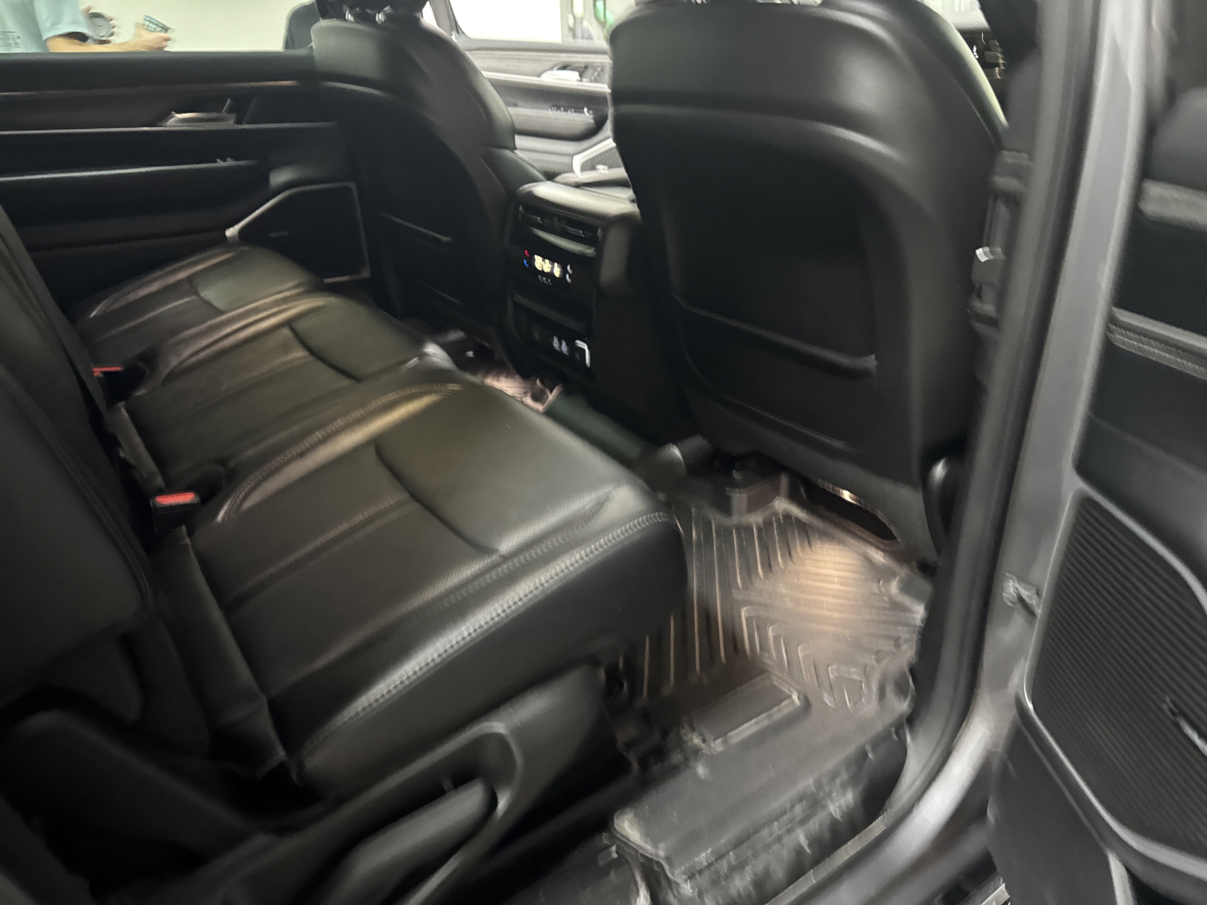 2023 Jeep Wagoneer L Series II