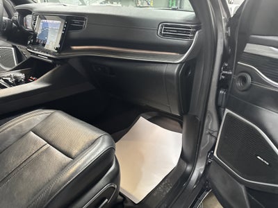 2023 Jeep Wagoneer L Series II