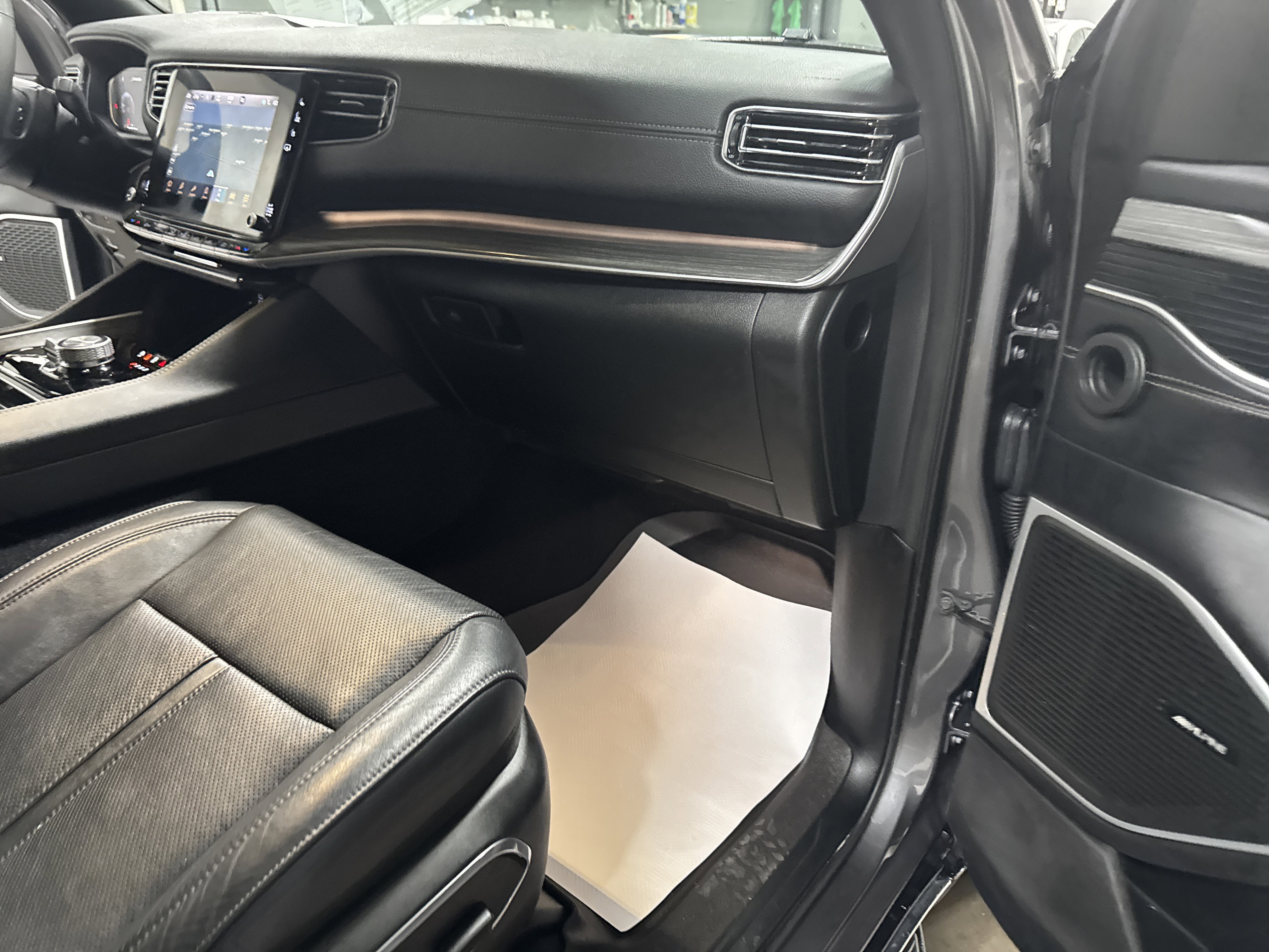 2023 Jeep Wagoneer L Series II