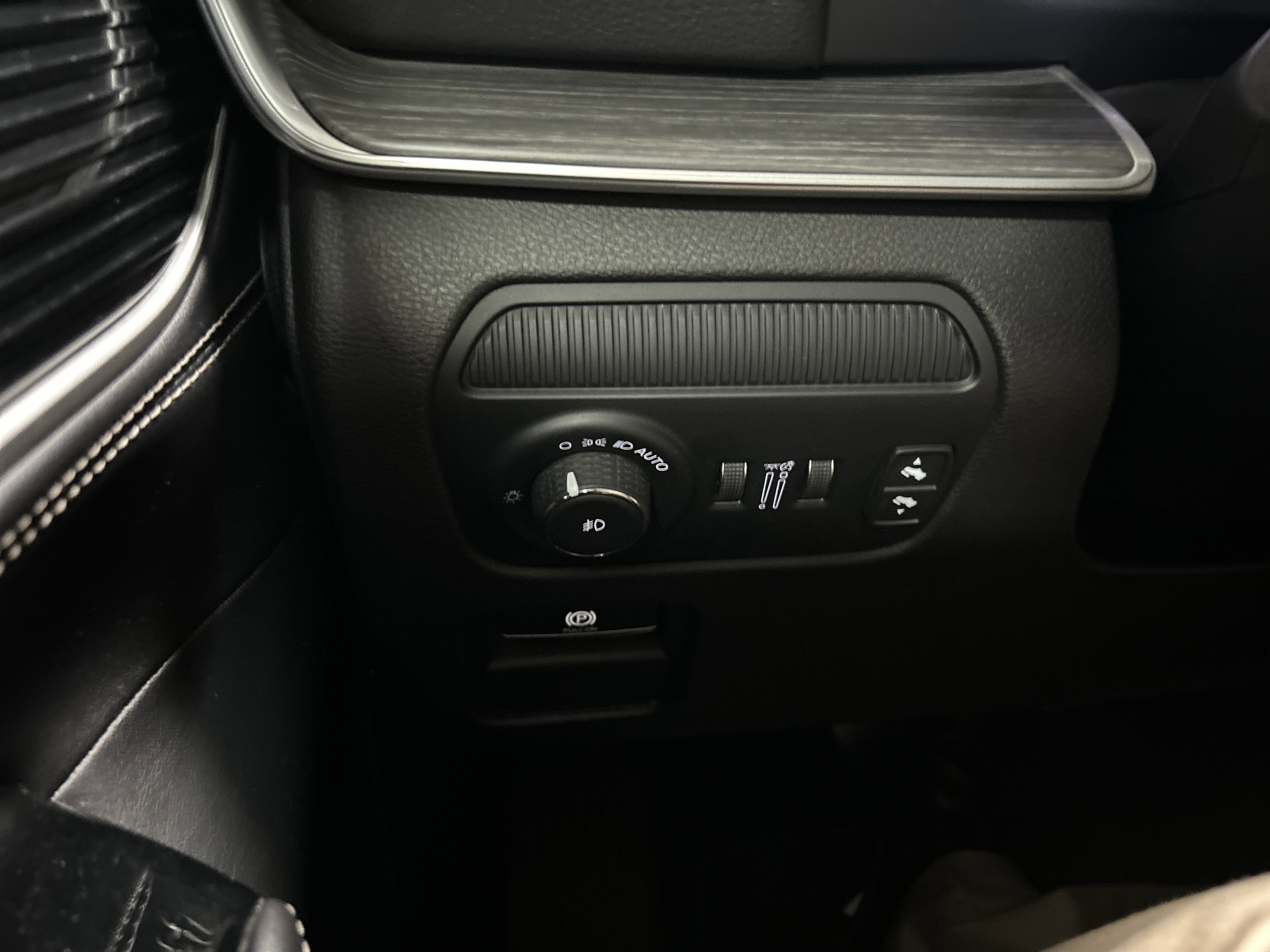 2023 Jeep Wagoneer L Series II