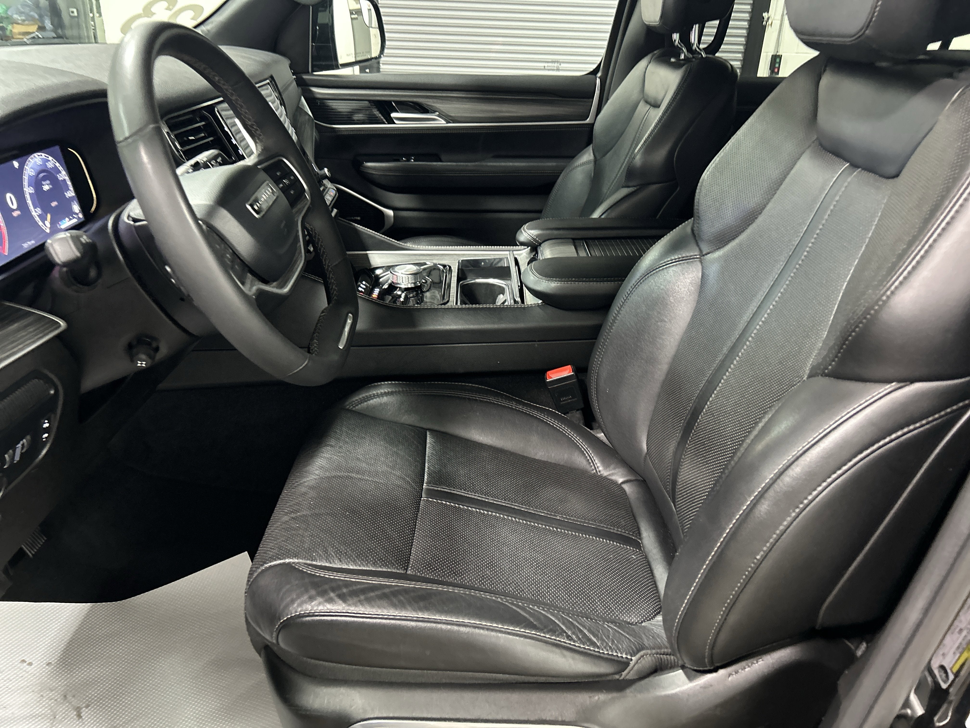 2023 Jeep Wagoneer L Series II