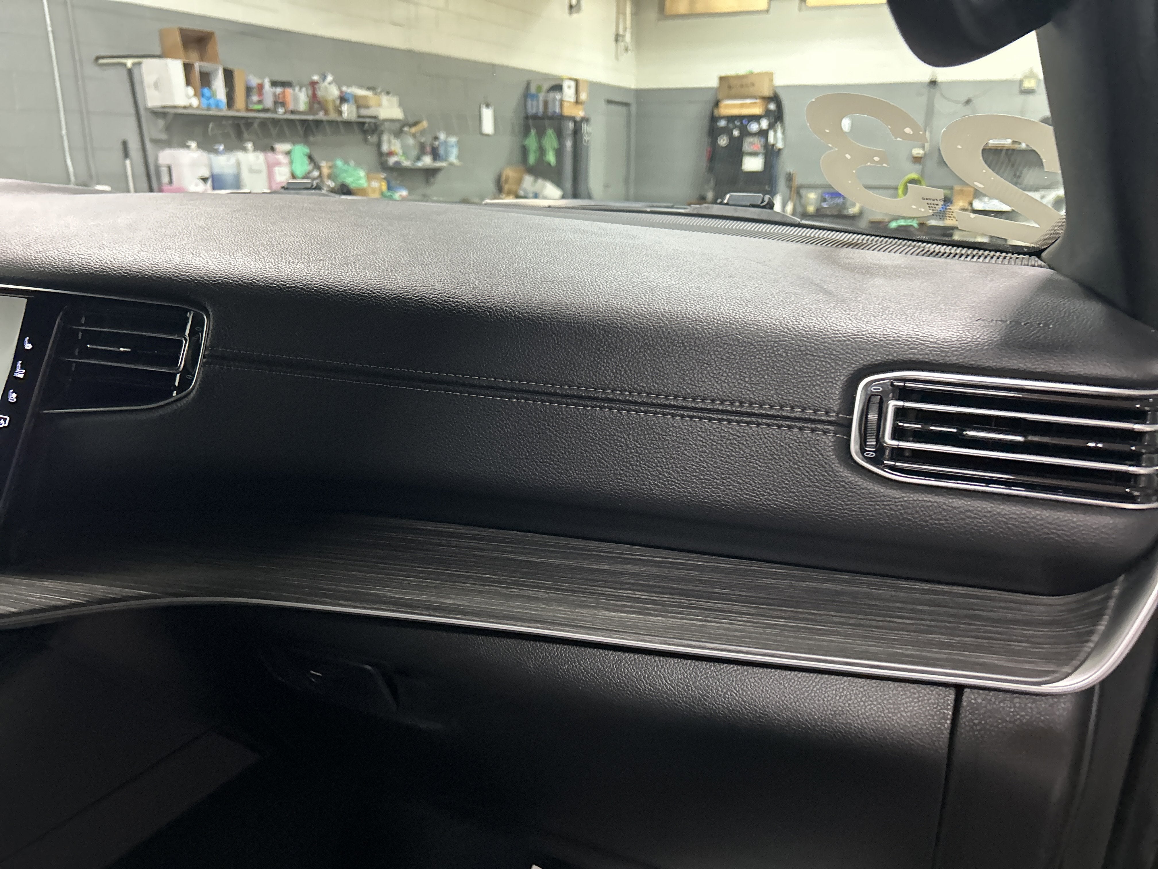 2023 Jeep Wagoneer L Series II