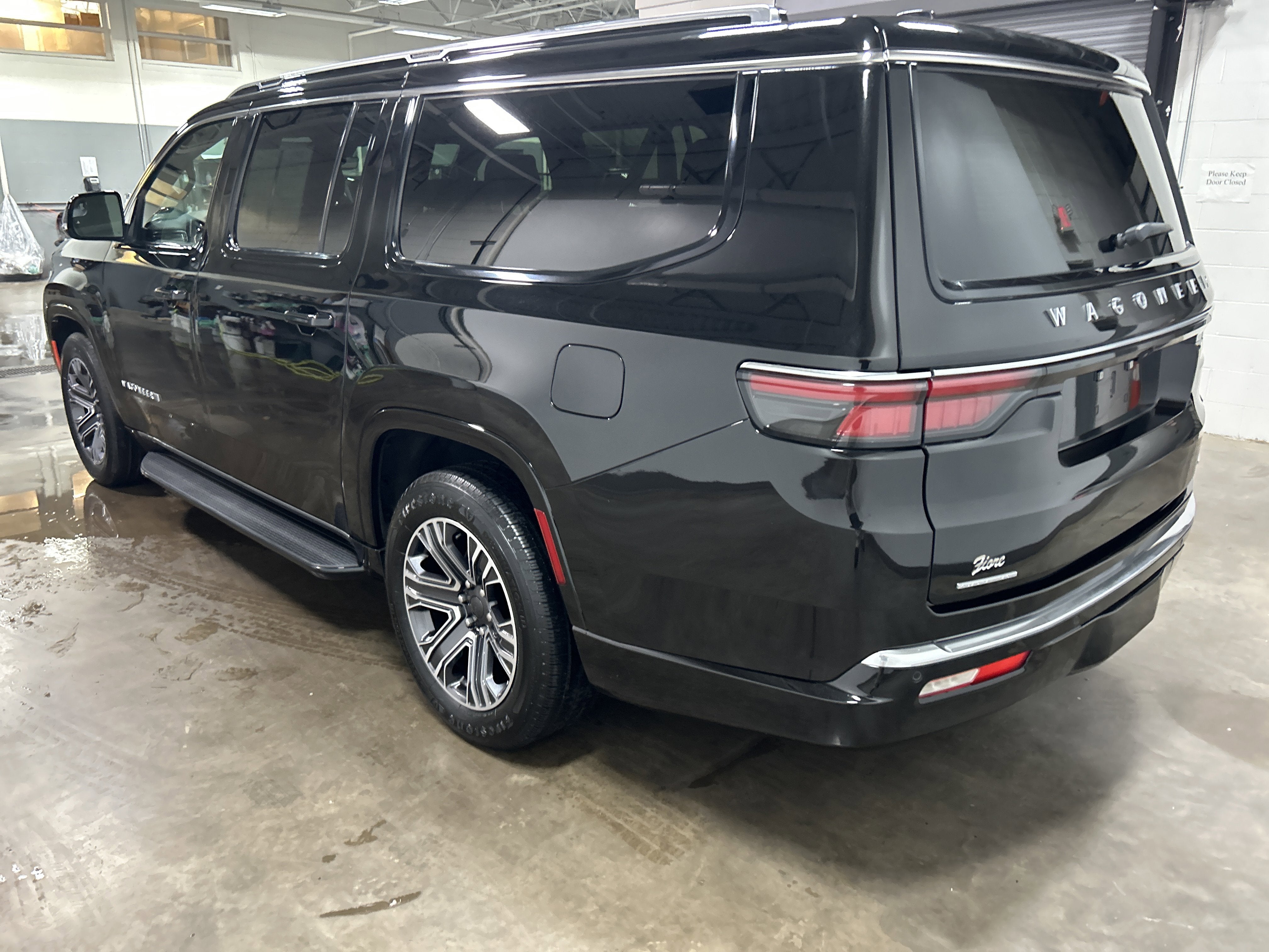 2023 Jeep Wagoneer L Series II