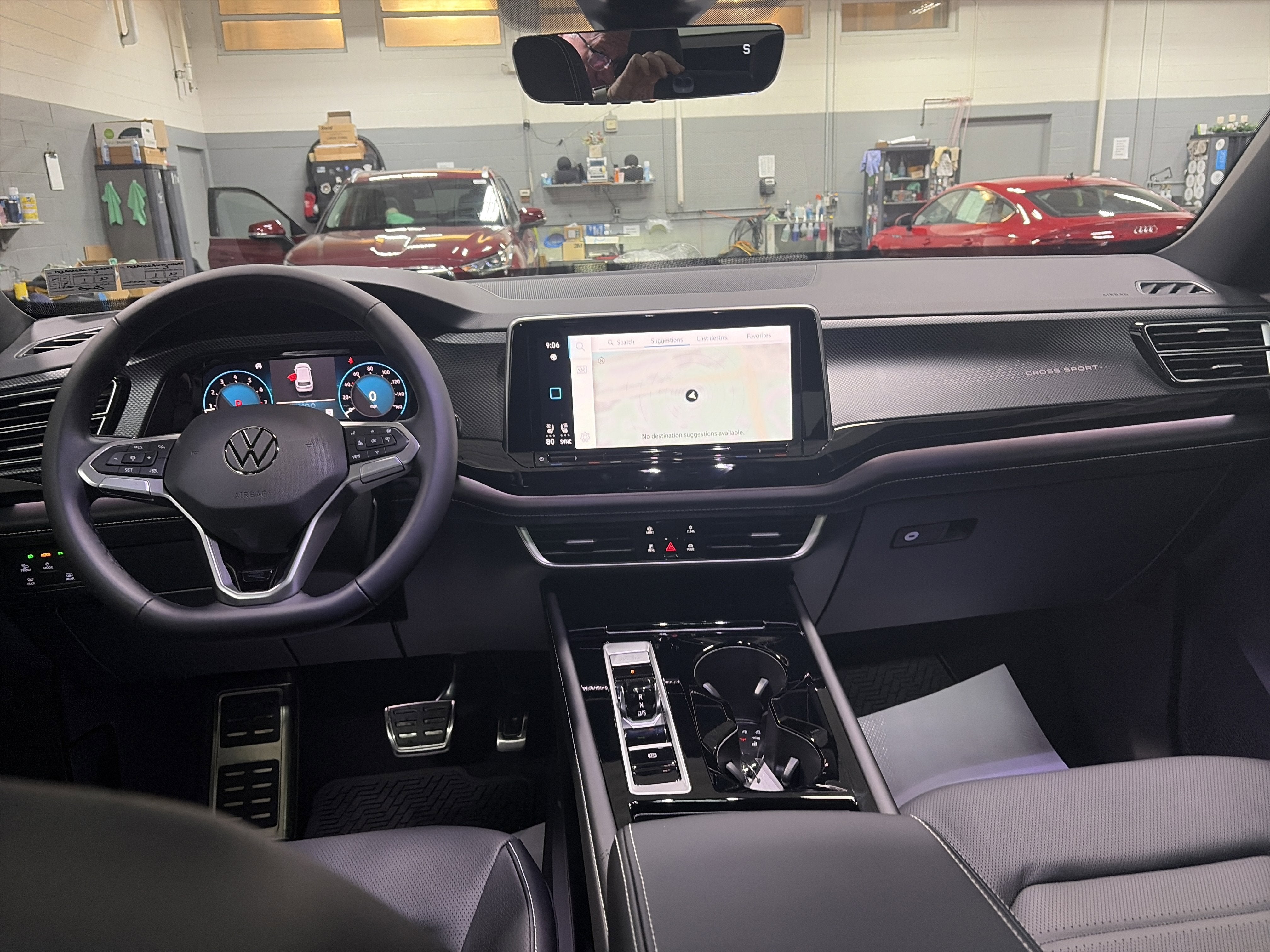 2026 Volkswagen Atlas Cross Sport 2.0T SEL R-Line Black