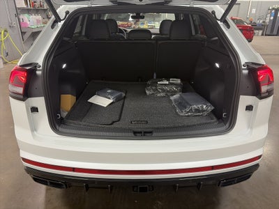 2026 Volkswagen Atlas Cross Sport 2.0T SEL R-Line Black