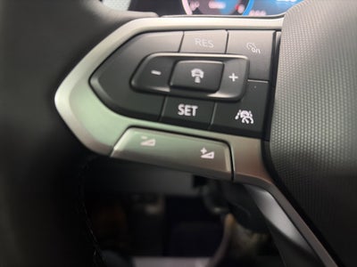2026 Volkswagen Atlas Cross Sport 2.0T SEL R-Line Black