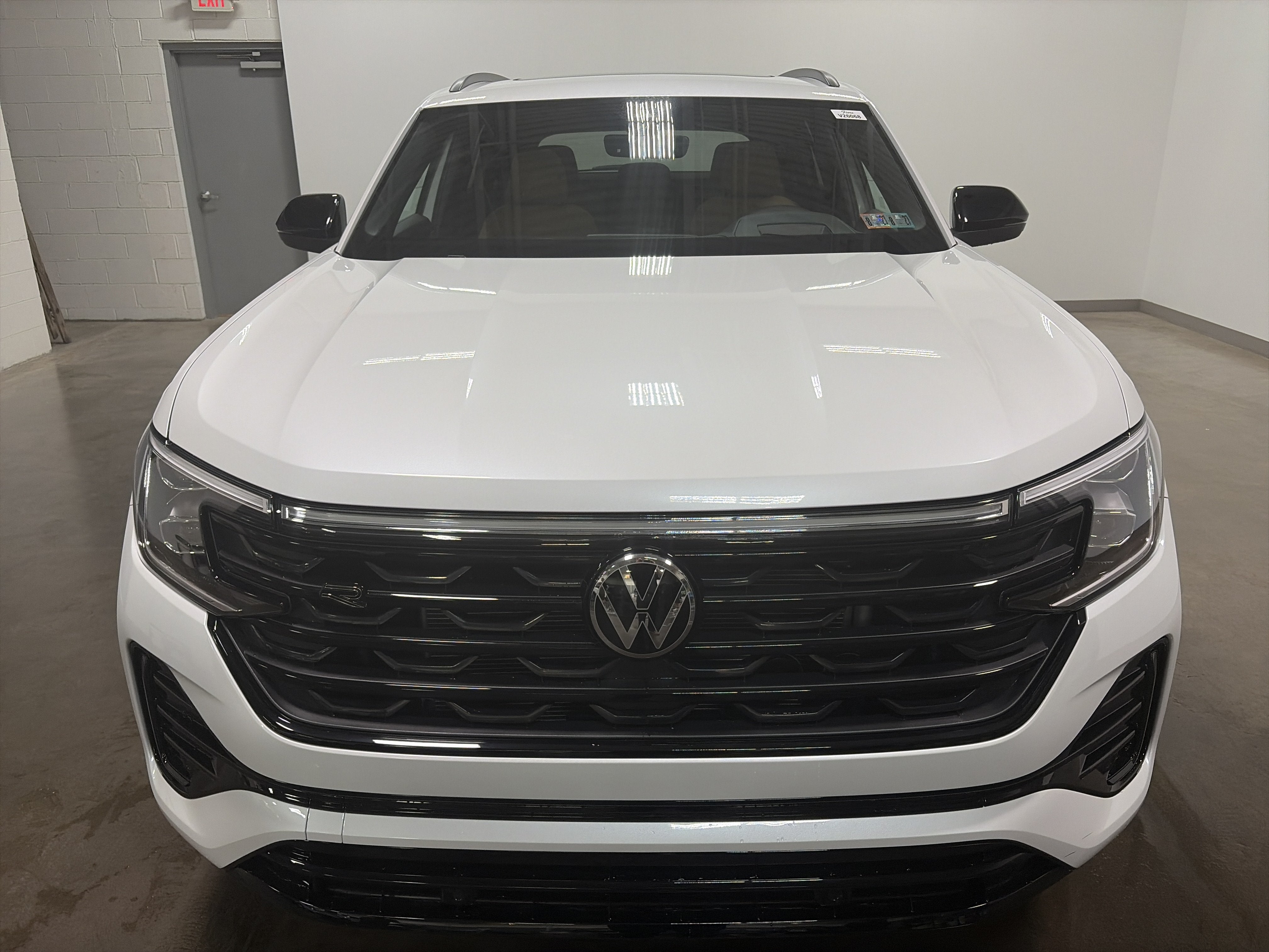 2026 Volkswagen Atlas Cross Sport 2.0T SEL R-Line Black