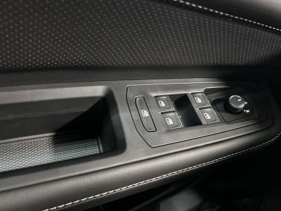 2025 Volkswagen Atlas Cross Sport 2.0T SEL