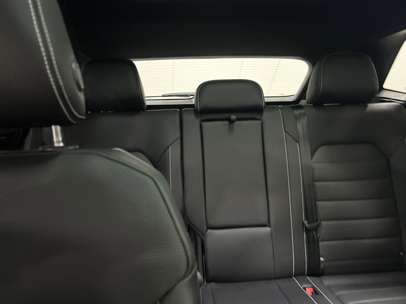 2025 Volkswagen Atlas Cross Sport 2.0T SEL