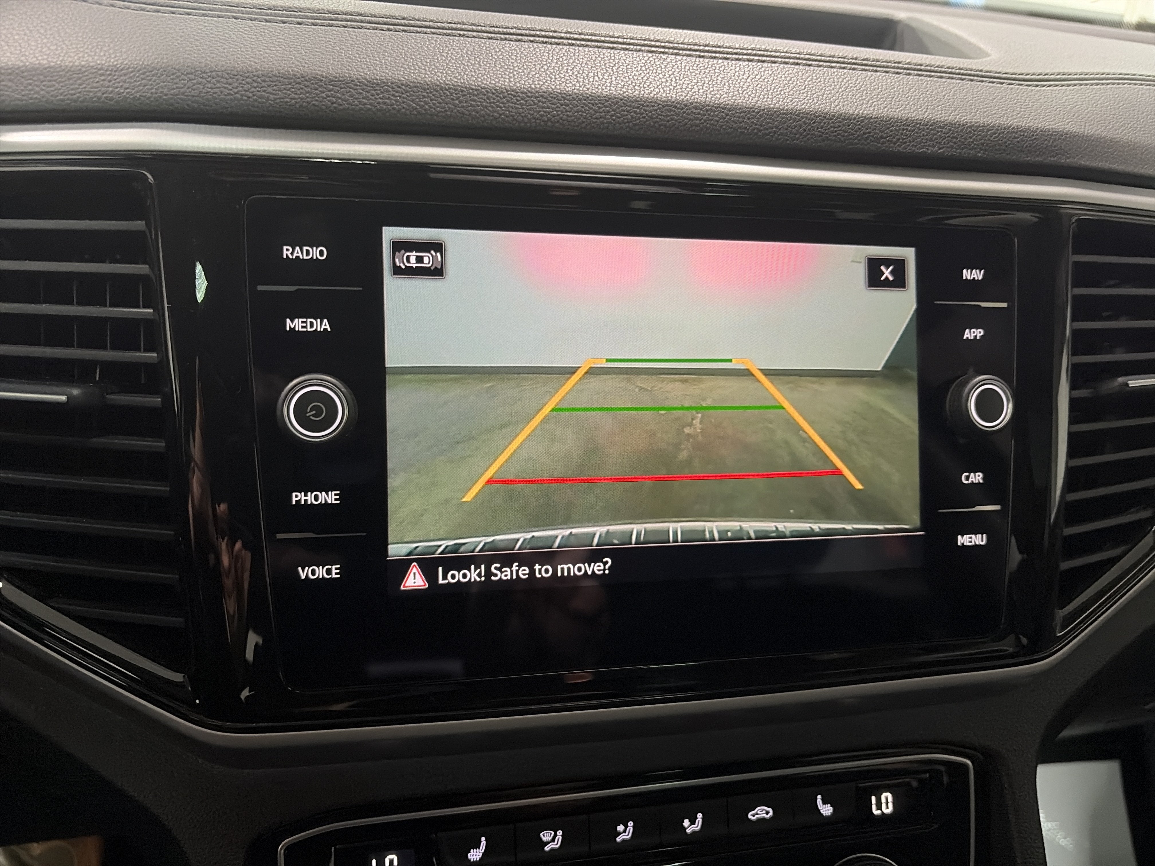 2023 Volkswagen Atlas 3.6L V6 SEL