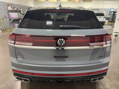 2026 Volkswagen Atlas Cross Sport 2.0T SEL Premium R-Line