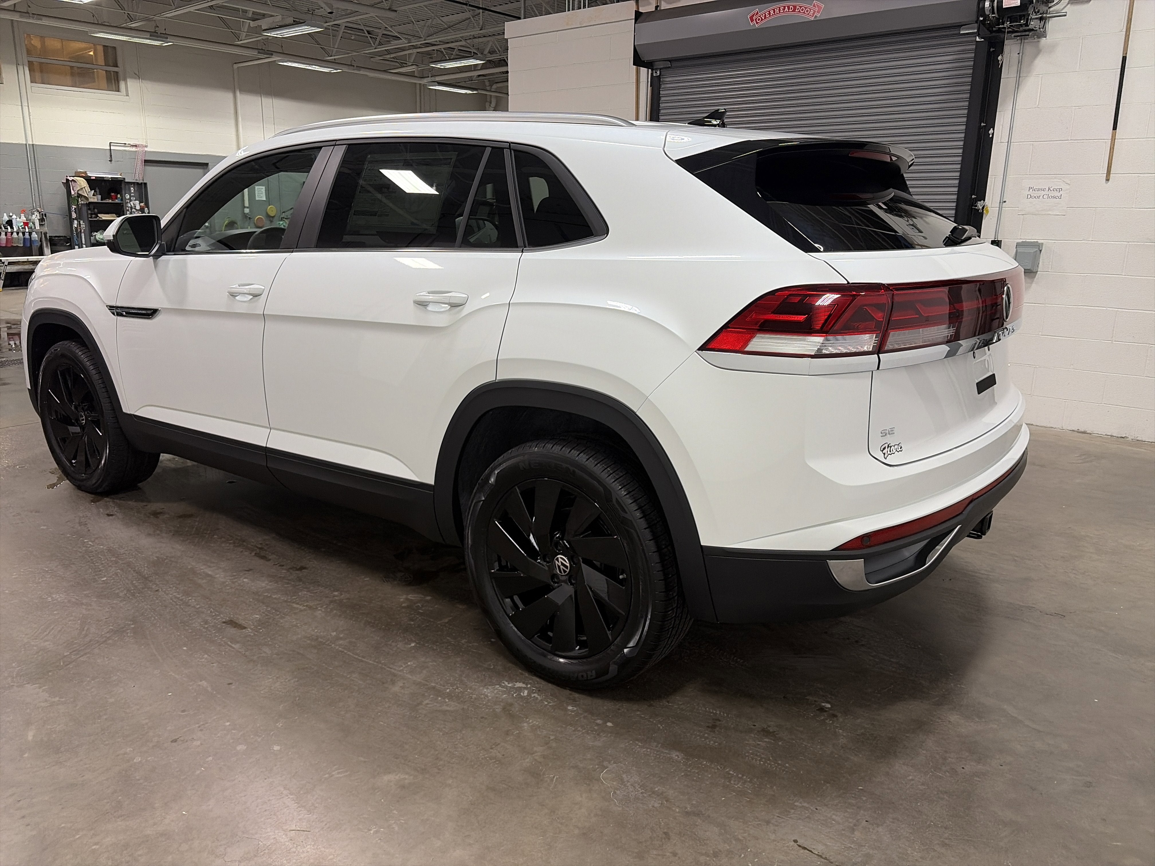2026 Volkswagen Atlas Cross Sport 2.0T SE W/TECHNOLOGY