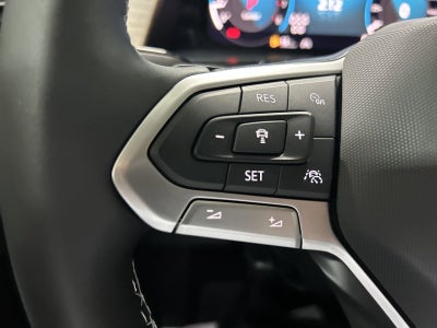 2025 Volkswagen Atlas 2.0T SE