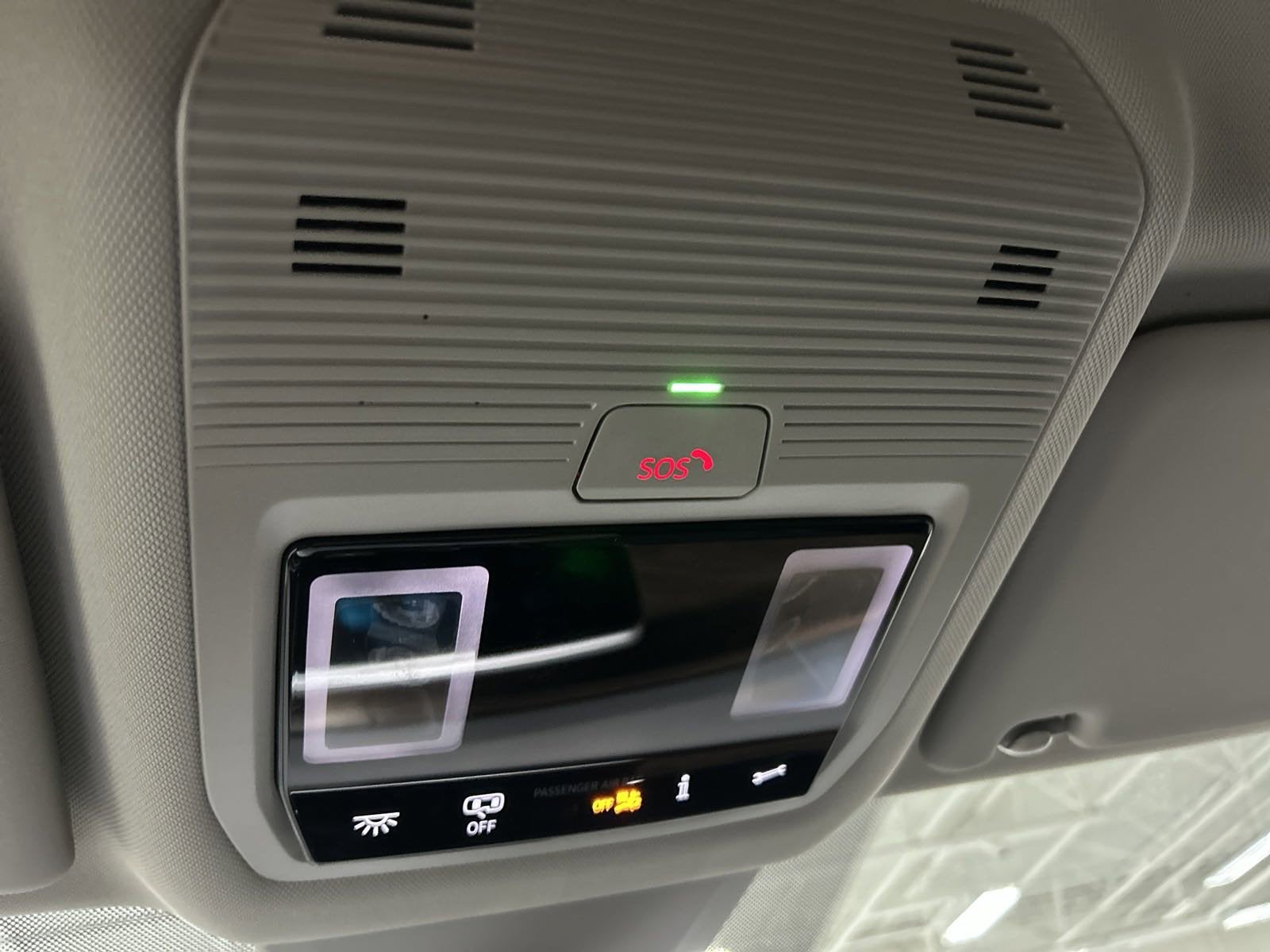 2025 Volkswagen Atlas 2.0T SE