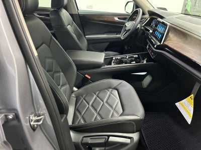 2025 Volkswagen Atlas 2.0T SE