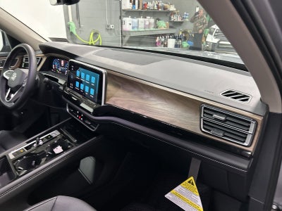 2025 Volkswagen Atlas 2.0T SE