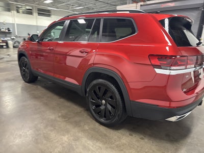 2025 Volkswagen Atlas 2.0T SE