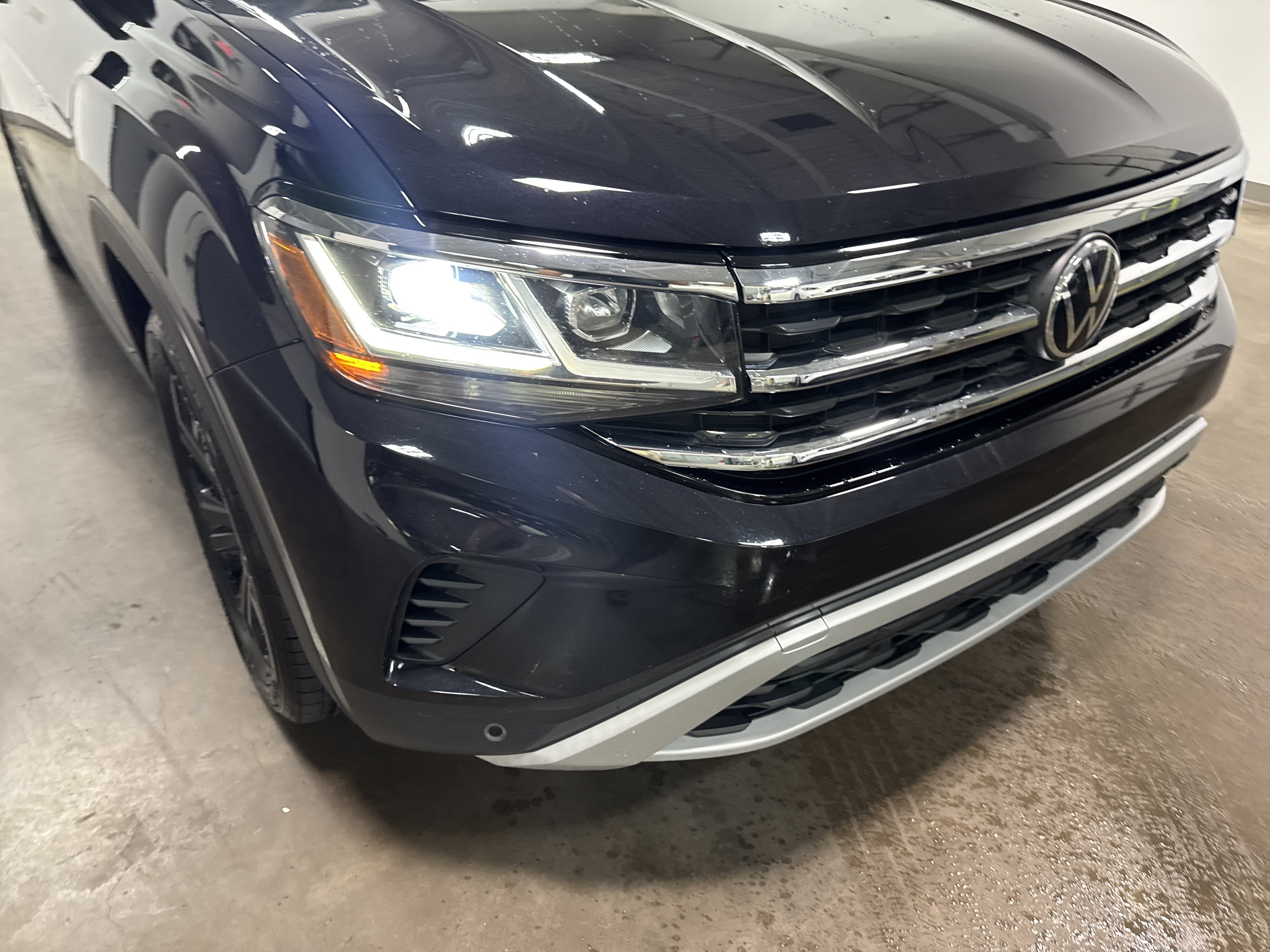 2022 Volkswagen Atlas 3.6L V6 SE w/Technology