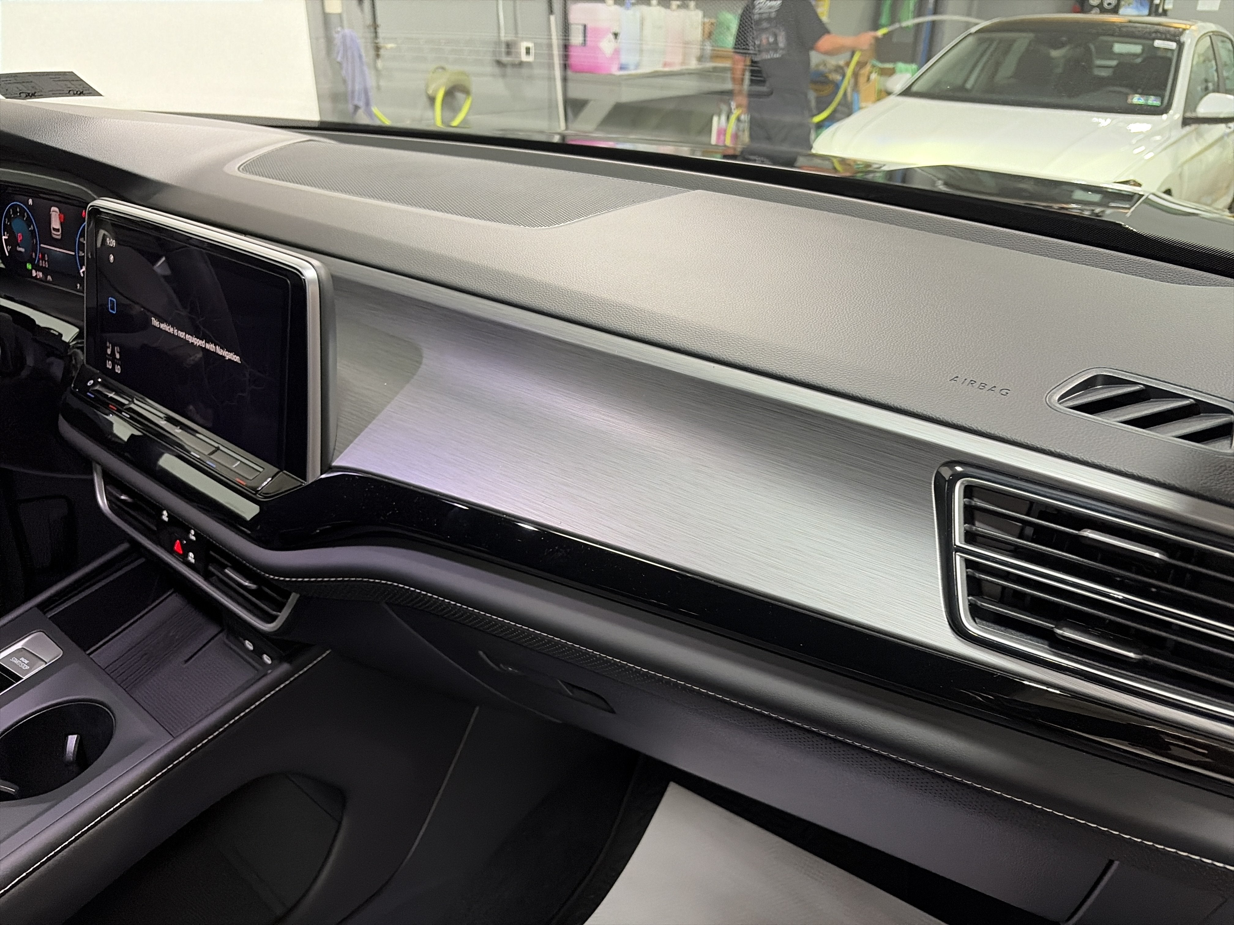 2026 Volkswagen Atlas Cross Sport 2.0T SE