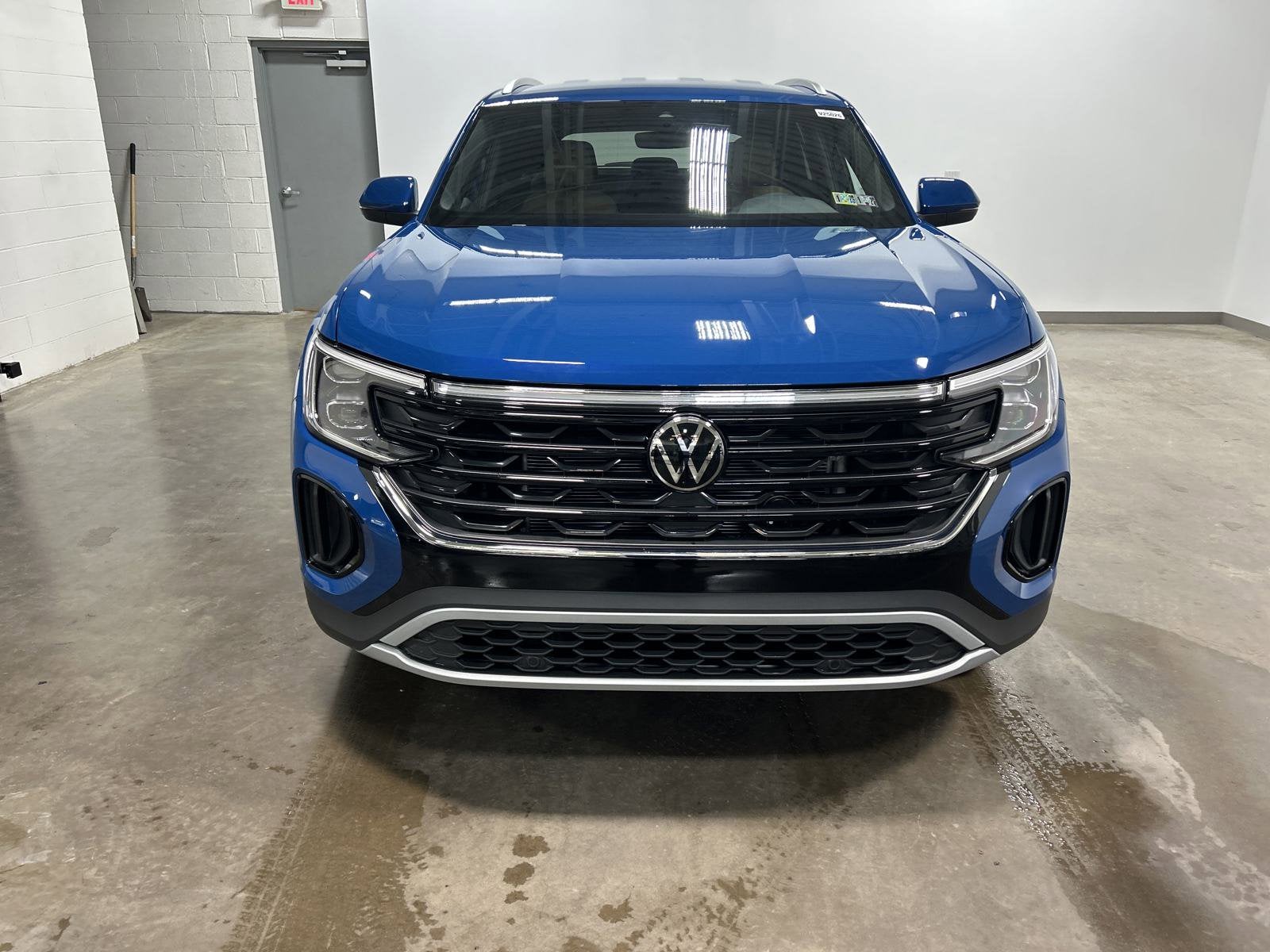 2025 Volkswagen Atlas Cross Sport 2.0T SE