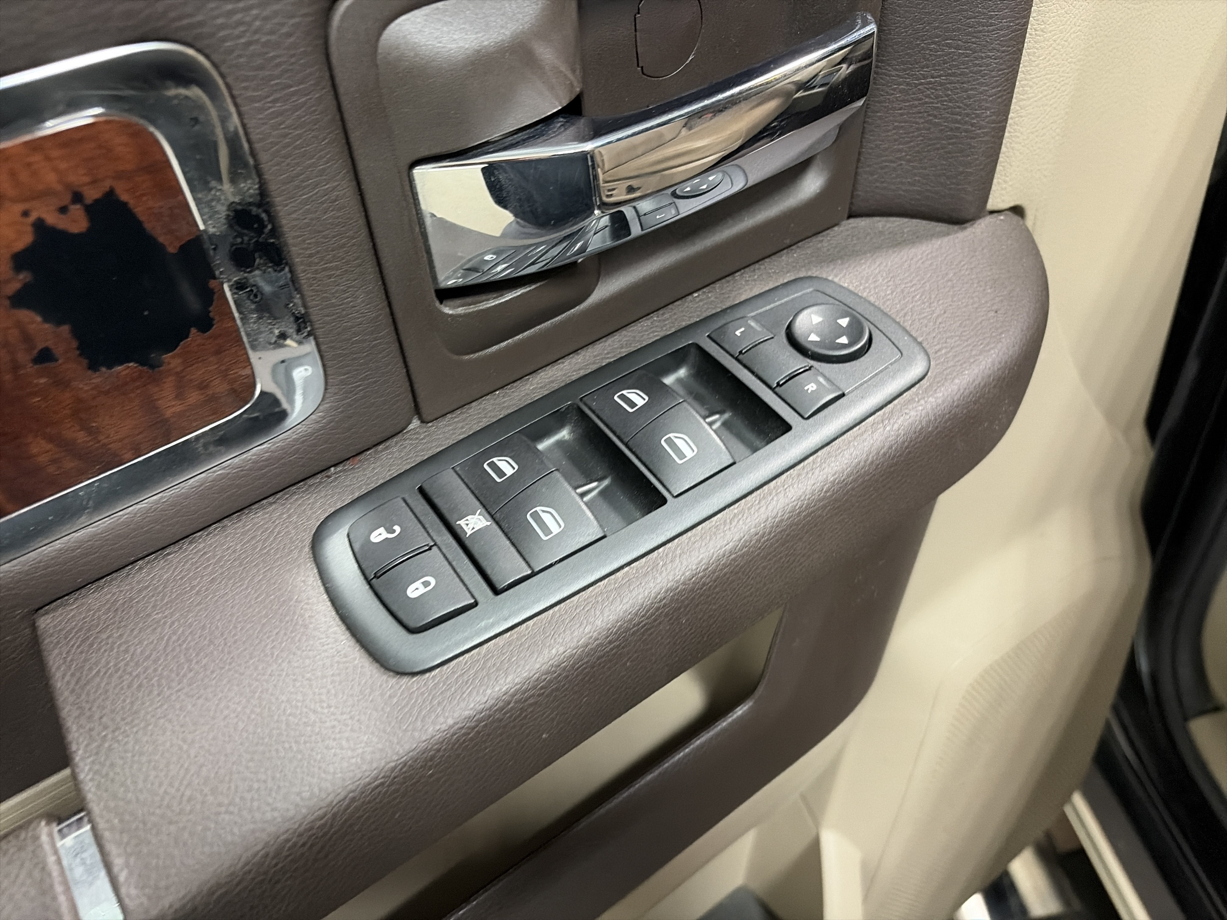 2011 RAM 3500 Laramie