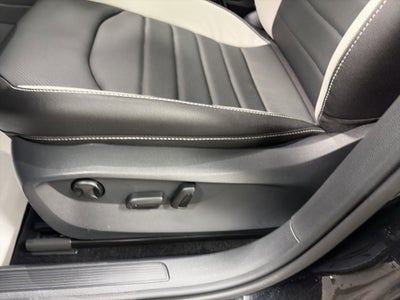 2026 Volkswagen Taos 1.5T SEL