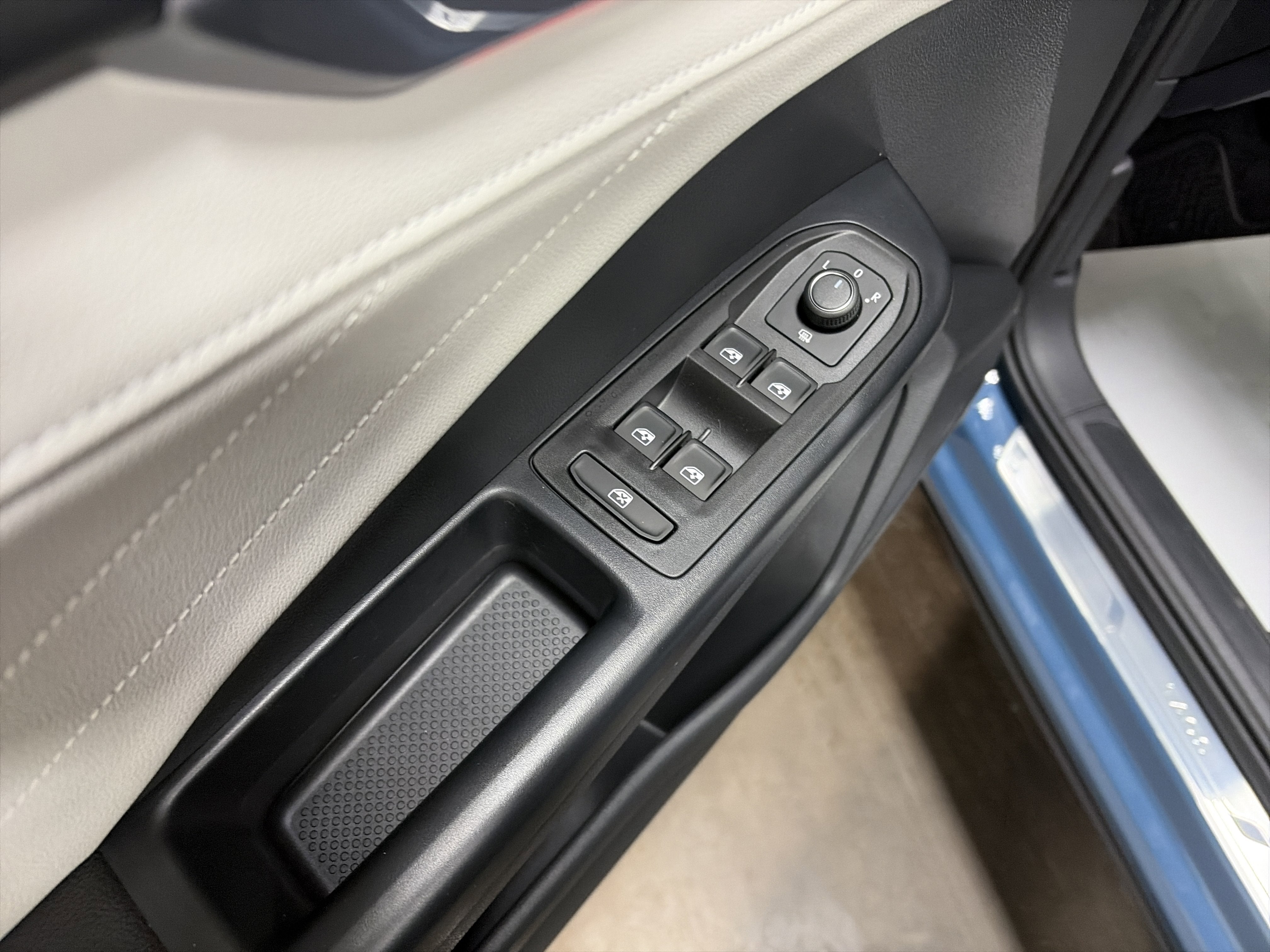 2026 Volkswagen Taos 1.5T SEL