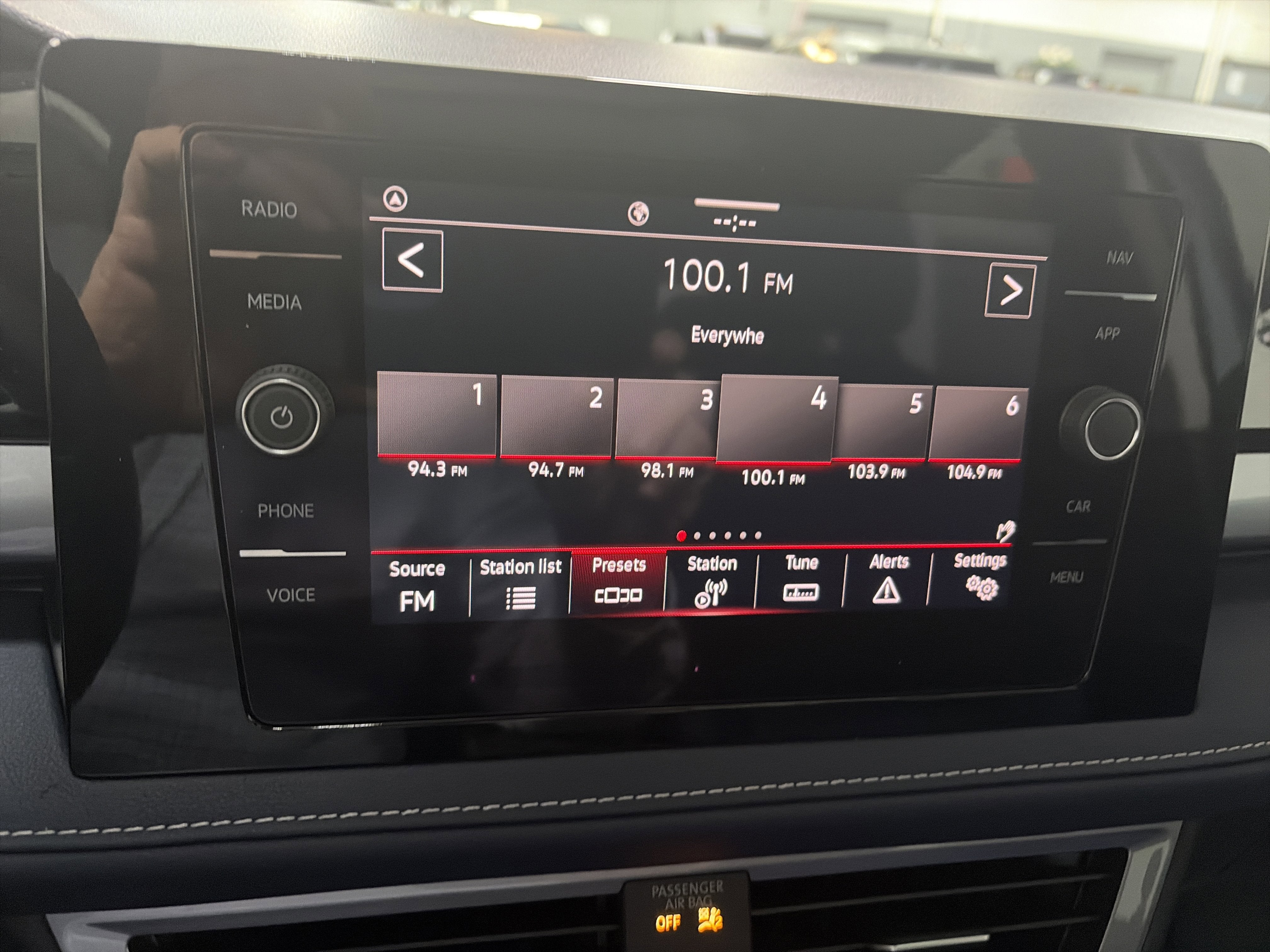 2026 Volkswagen Taos 1.5T SEL