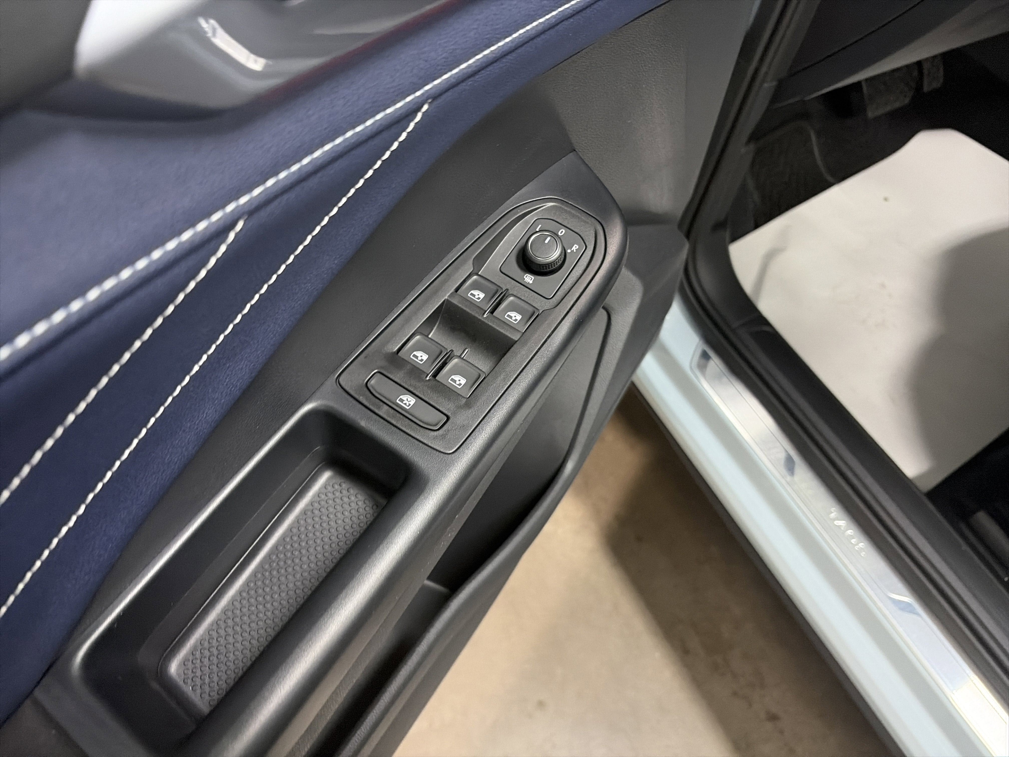 2026 Volkswagen Taos 1.5T SEL