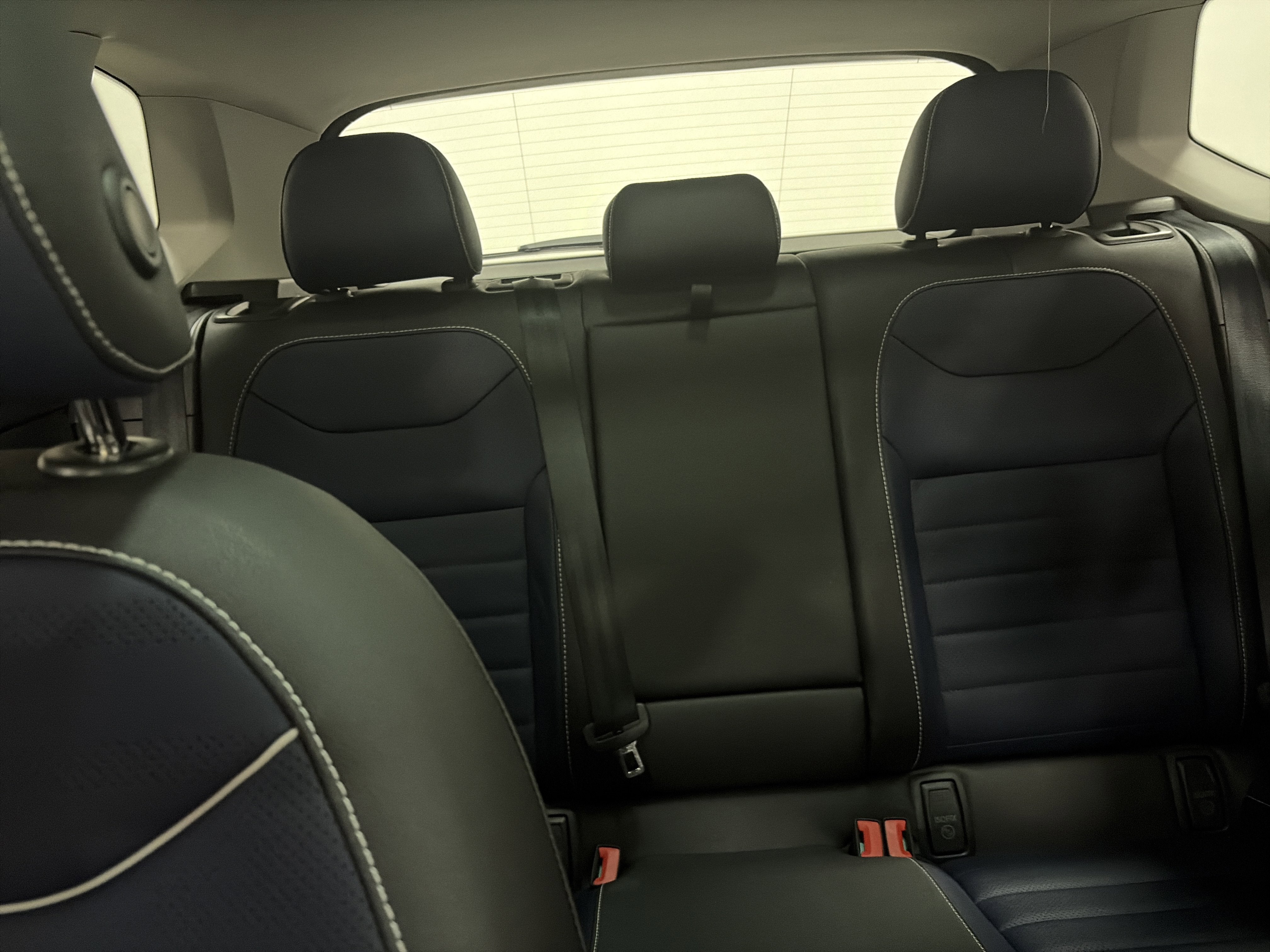 2026 Volkswagen Taos 1.5T SEL