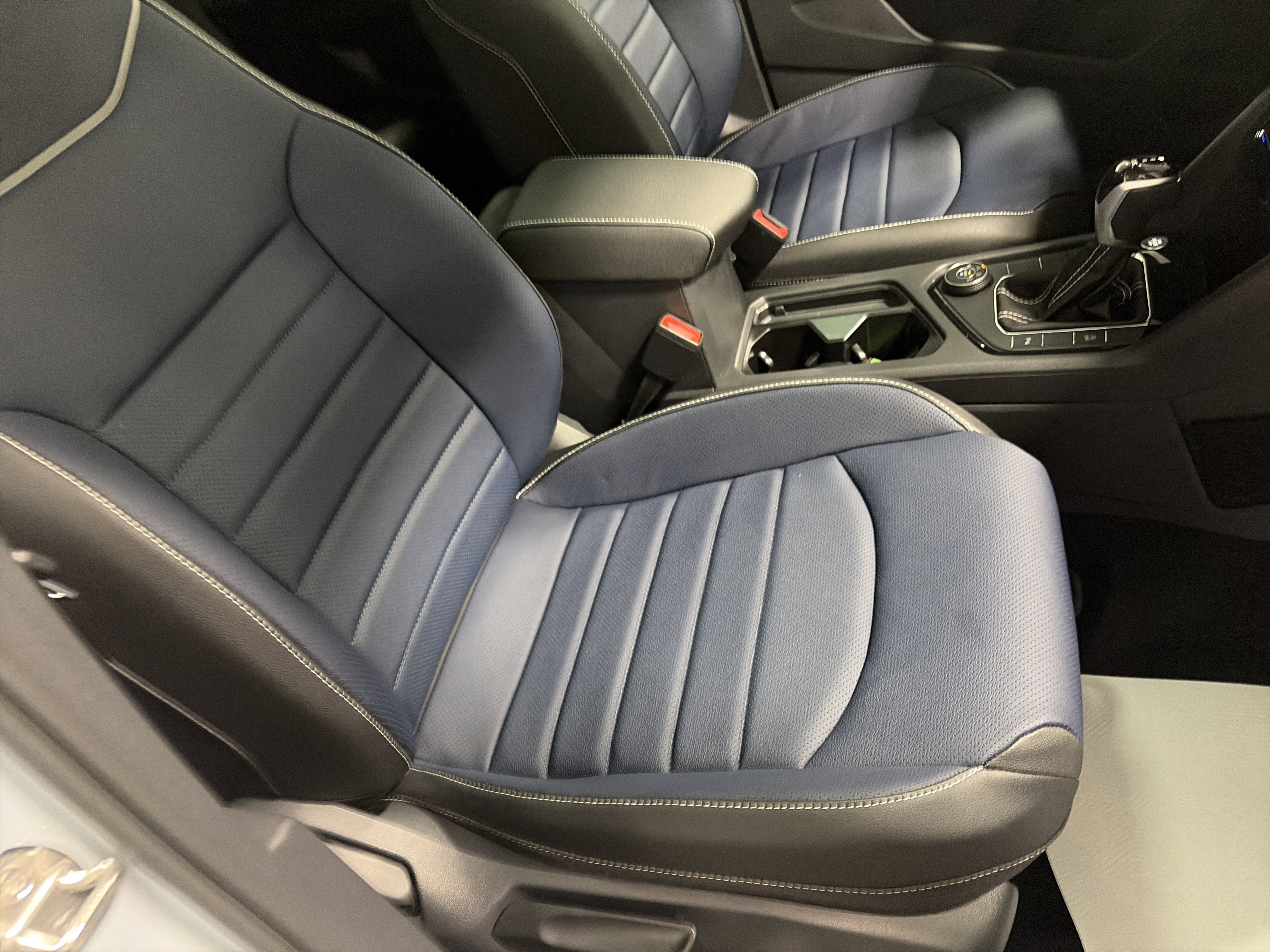 2026 Volkswagen Taos 1.5T SEL