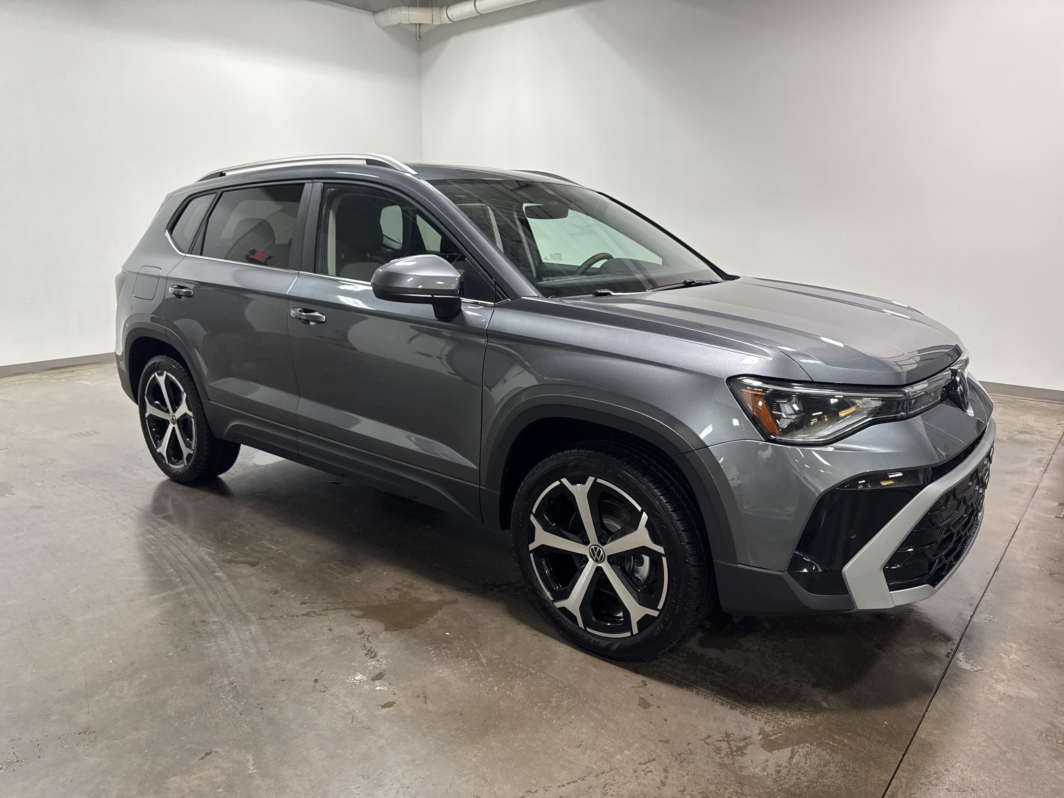 2027 Volkswagen Taos SEL