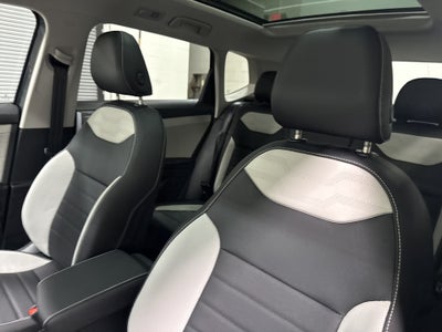 2027 Volkswagen Taos SEL
