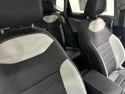 2027 Volkswagen Taos SEL