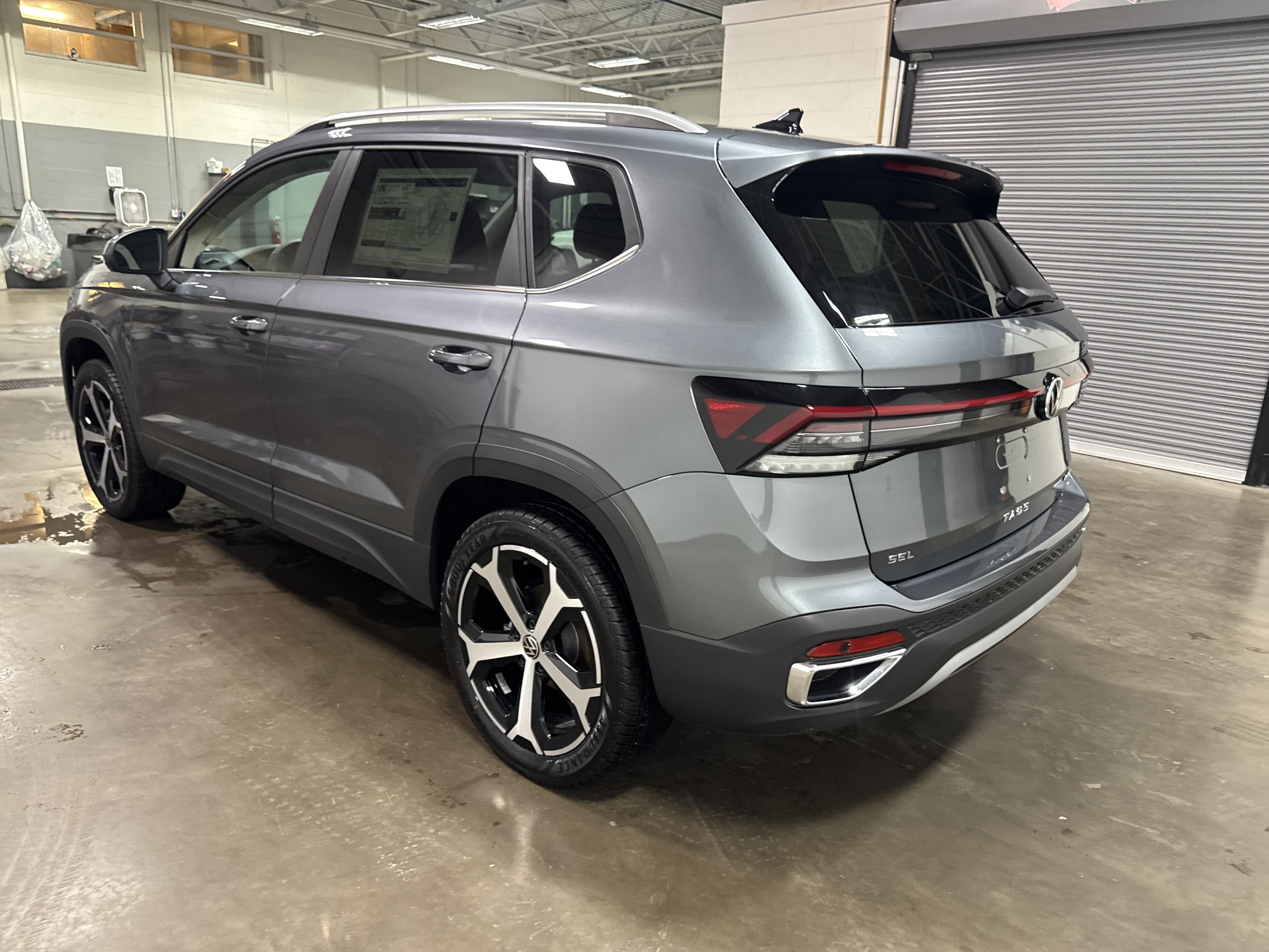2027 Volkswagen Taos SEL