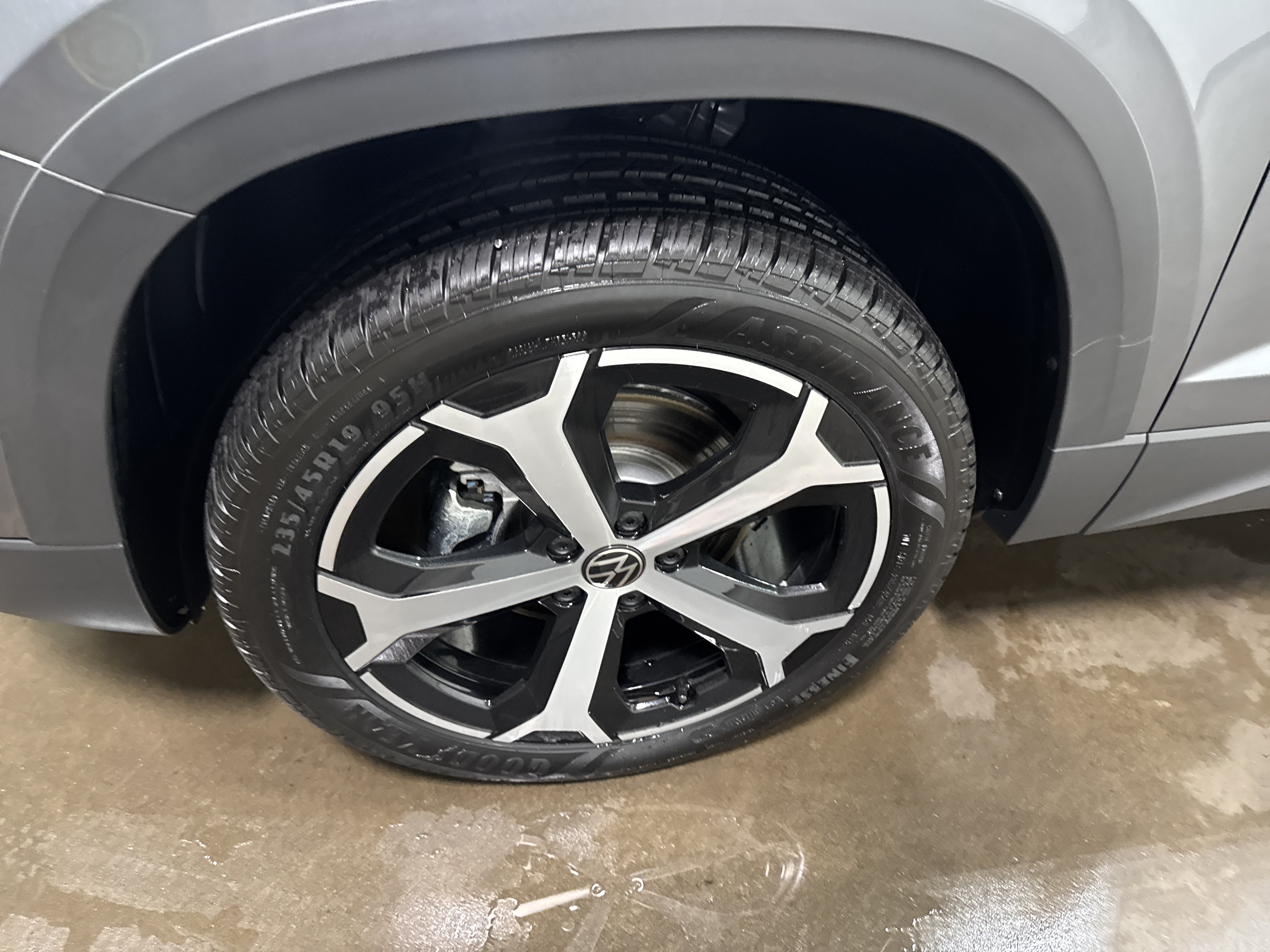2027 Volkswagen Taos SEL