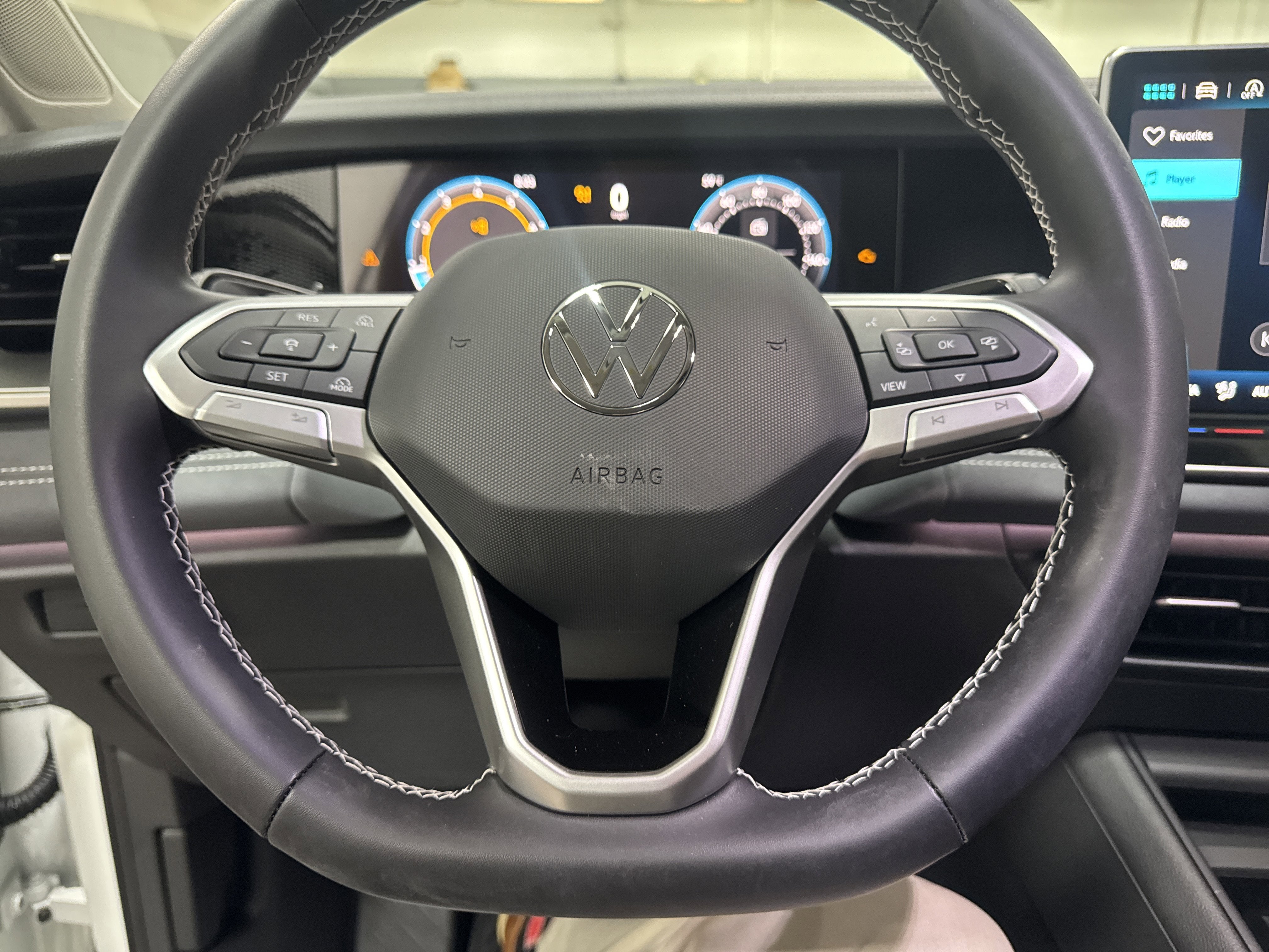 2026 Volkswagen Tiguan 2.0T SE