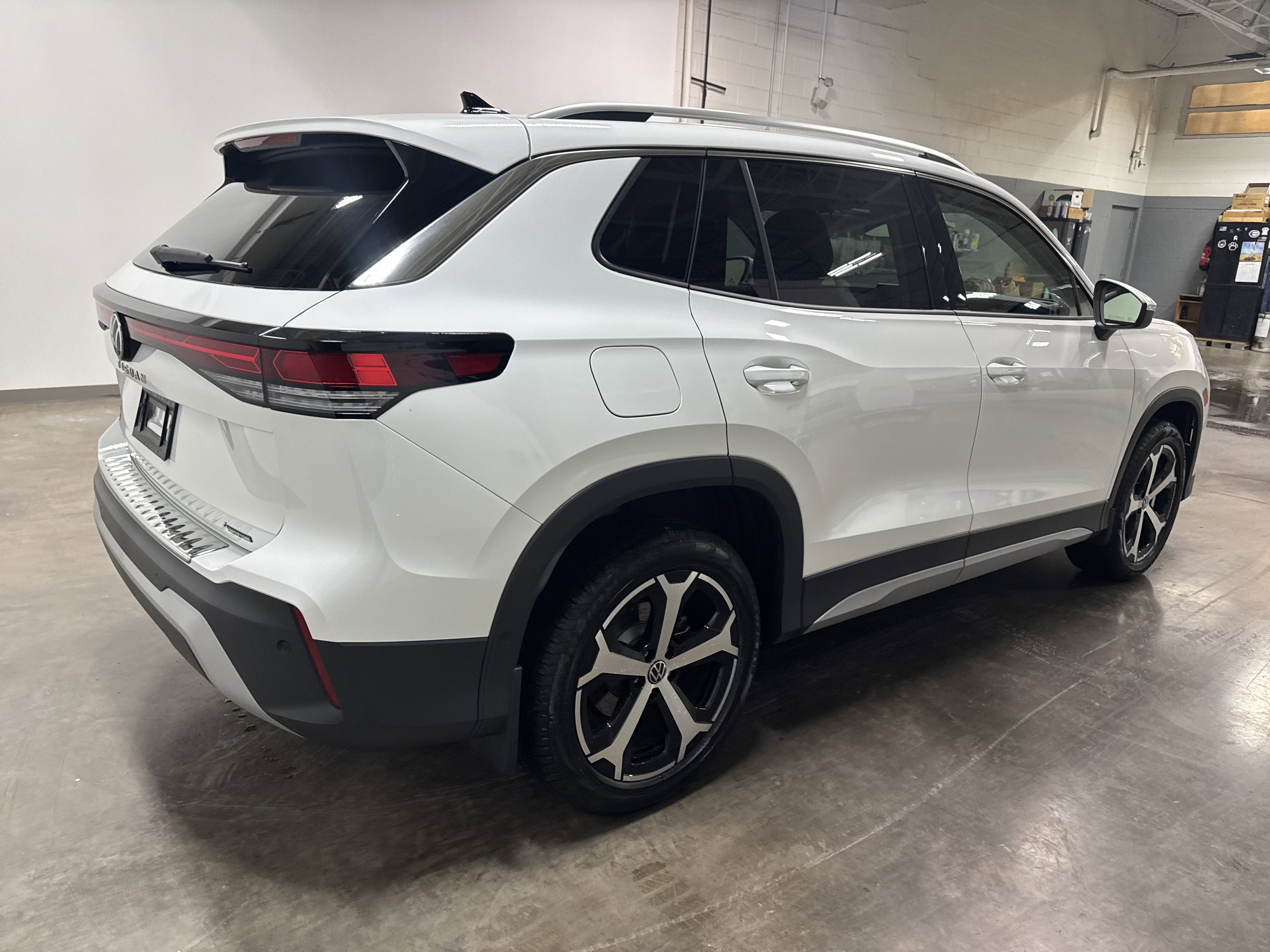 2026 Volkswagen Tiguan 2.0T SE