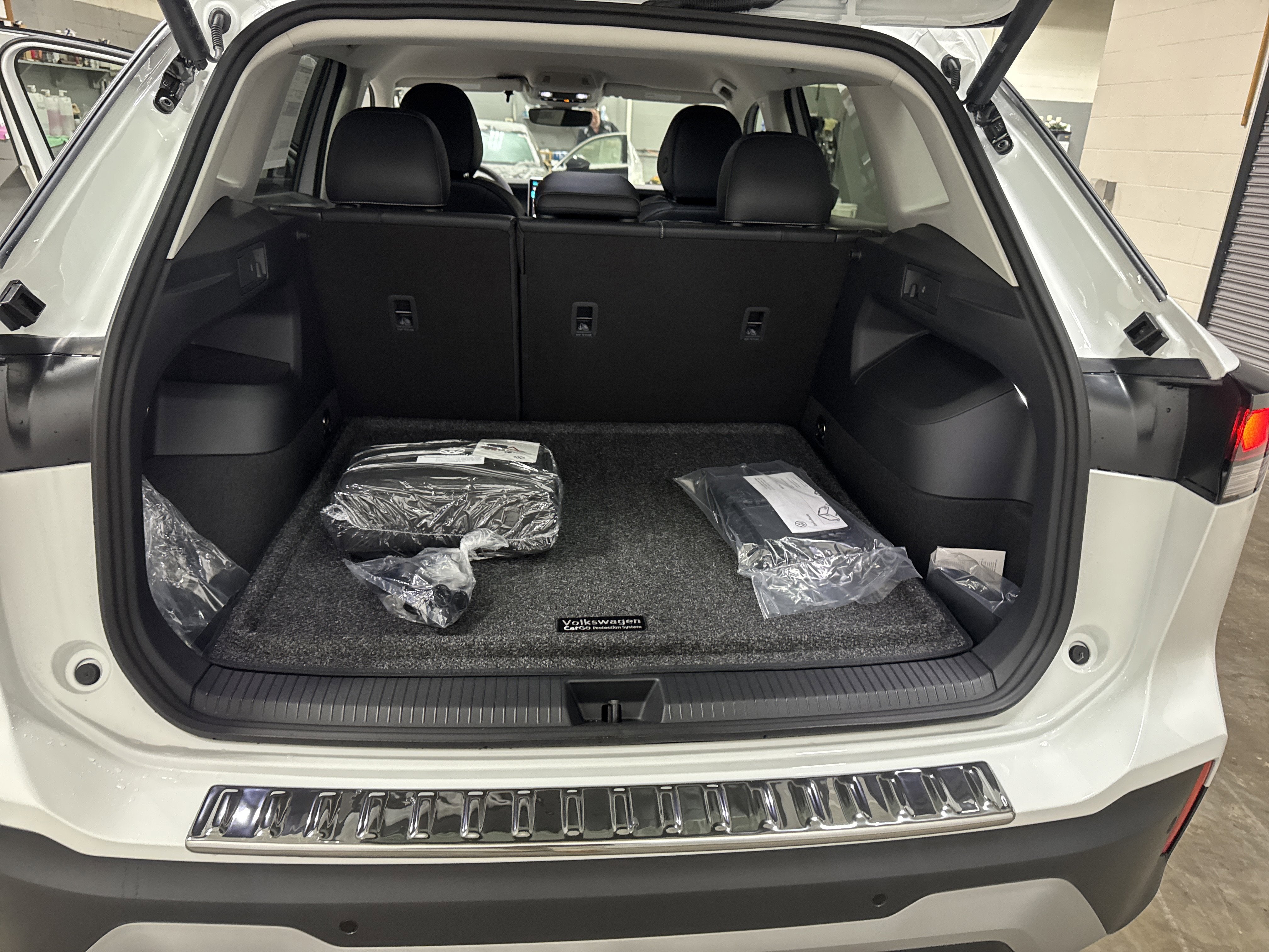 2026 Volkswagen Tiguan 2.0T SE