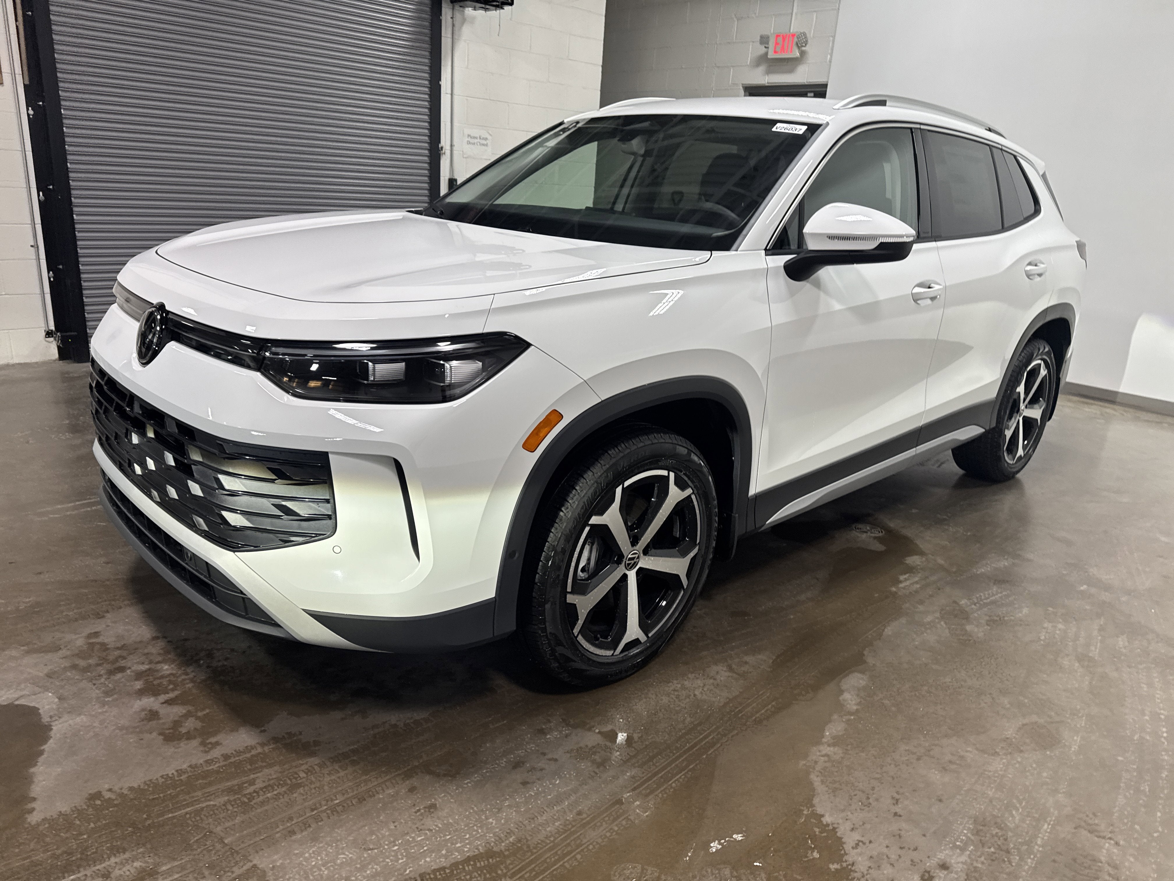 2026 Volkswagen Tiguan 2.0T SE