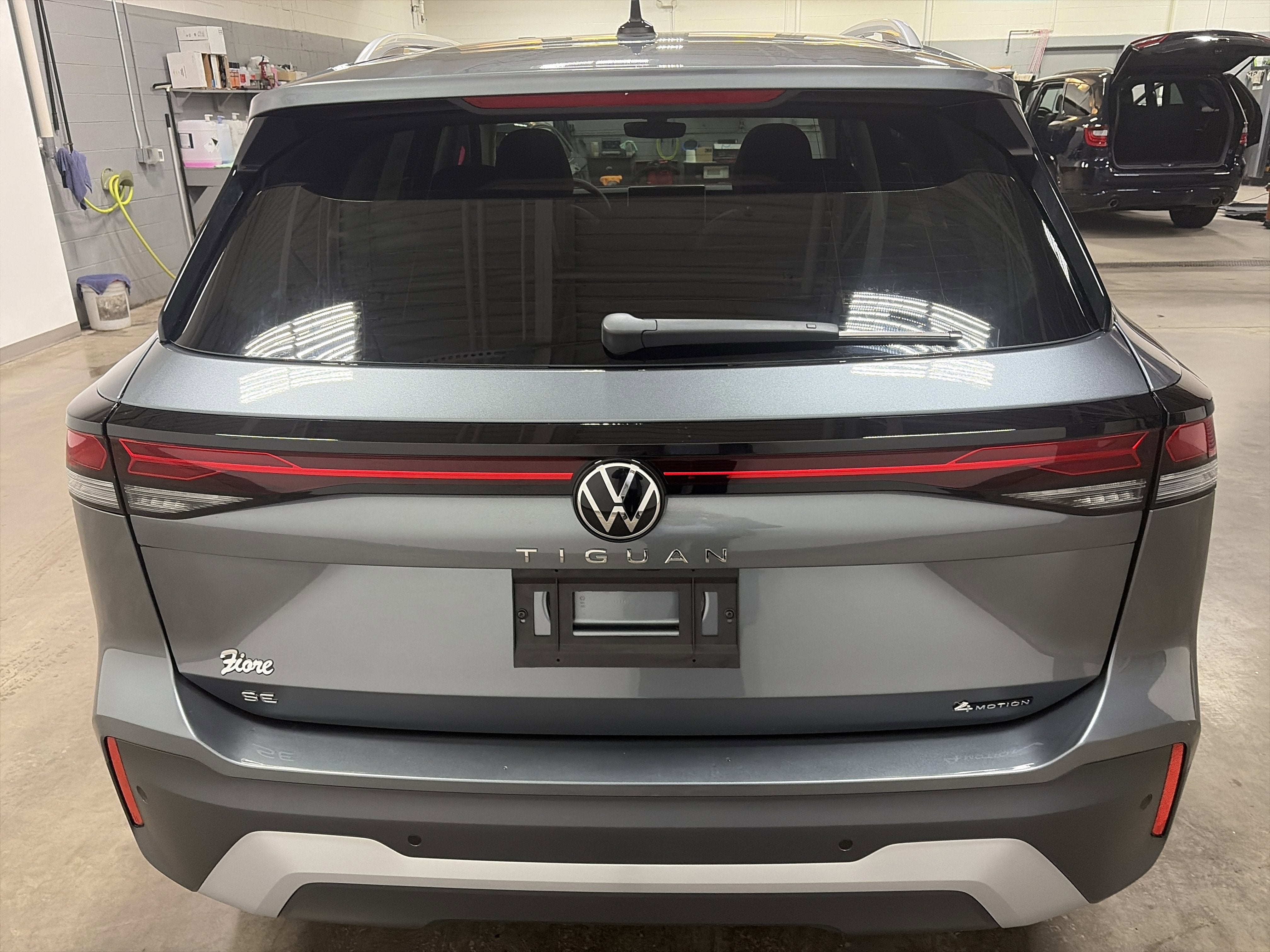 2026 Volkswagen Tiguan 2.0T SE