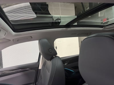 2025 Volkswagen Tiguan SE