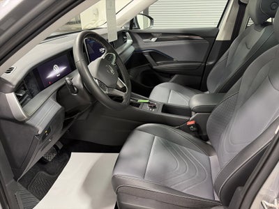 2025 Volkswagen Tiguan SE