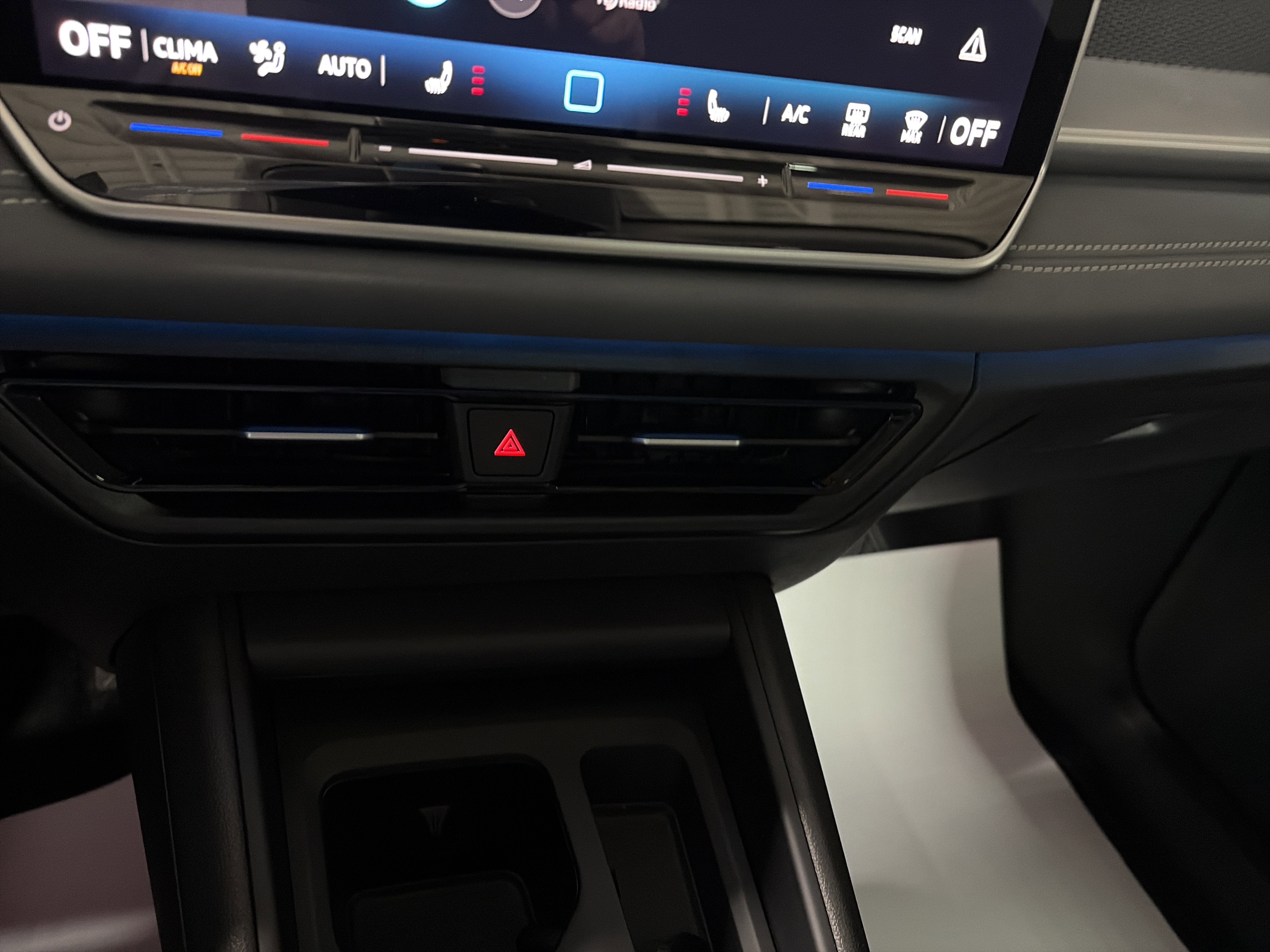 2025 Volkswagen Tiguan SE