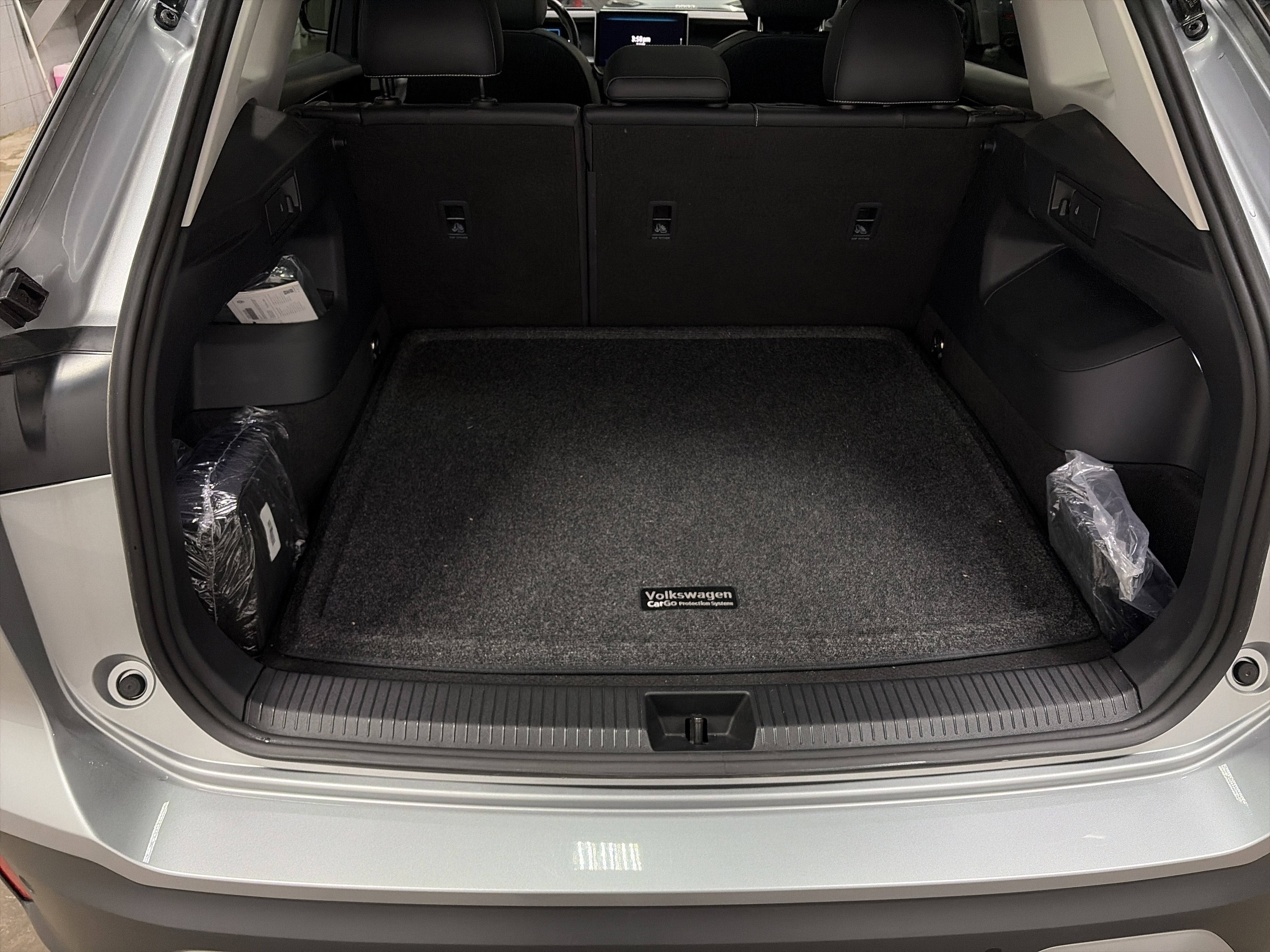 2025 Volkswagen Tiguan SE