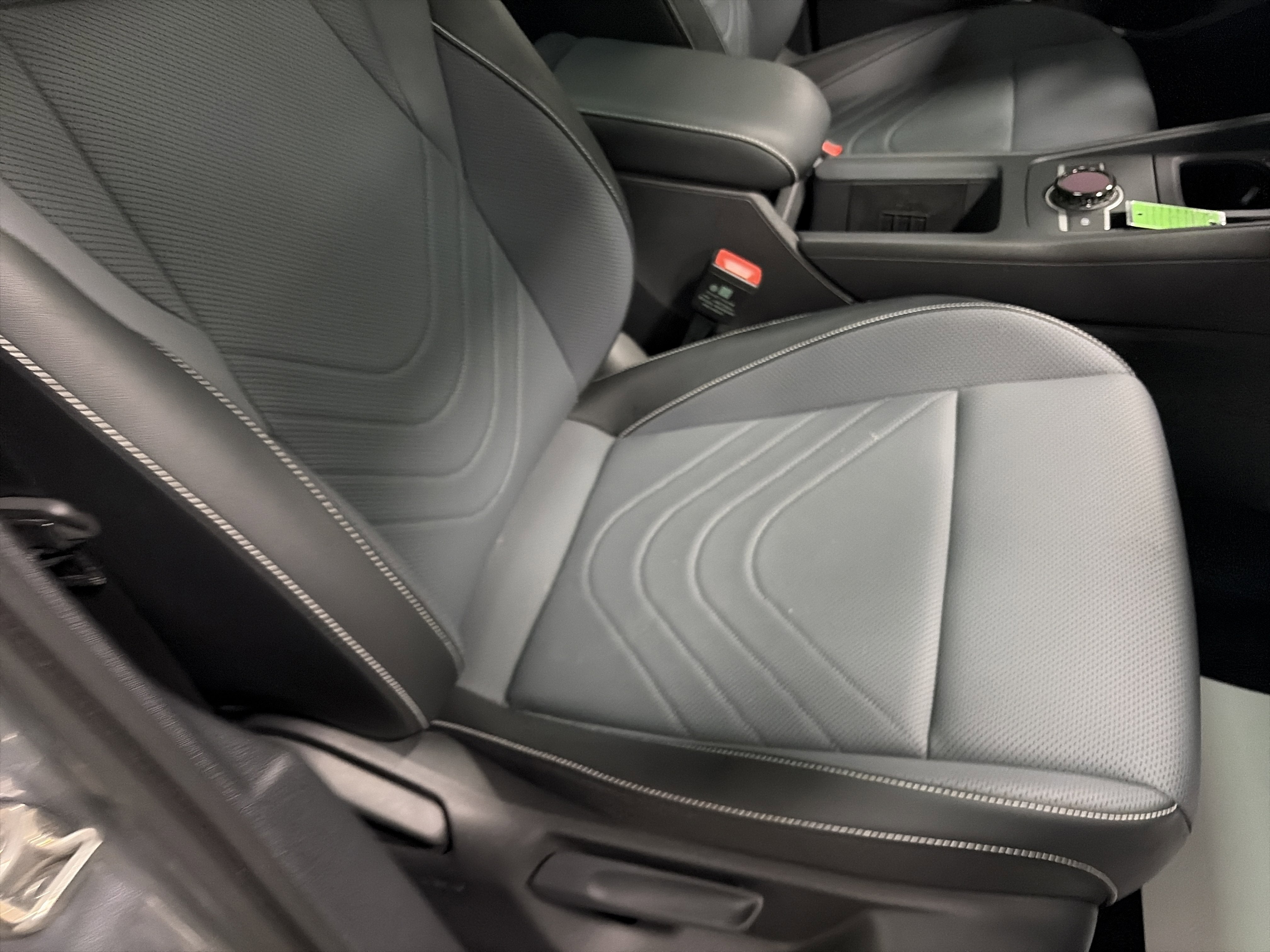 2025 Volkswagen Tiguan SE